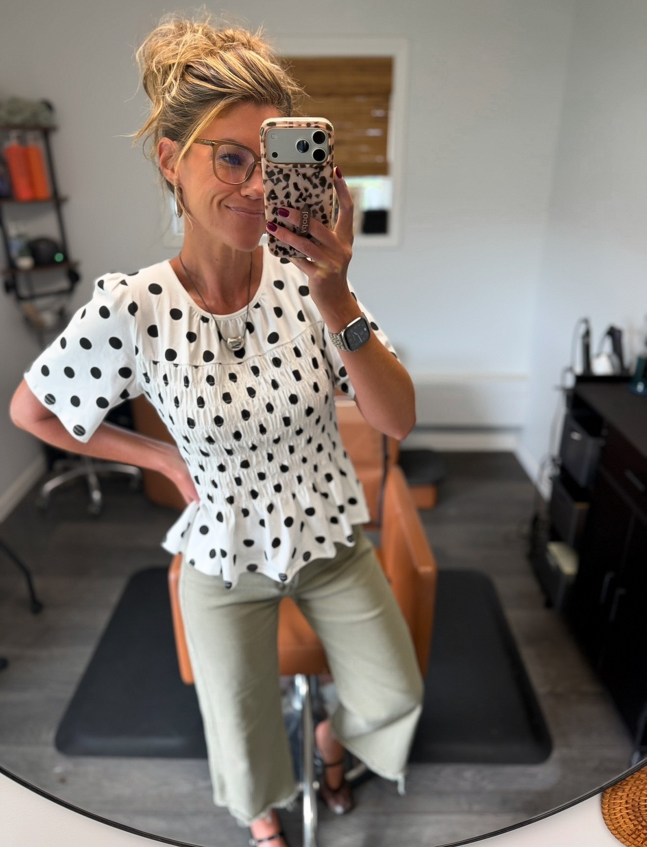 Workwear OOTD
Top/ small
Jeans/ 6

#LTKSeasonal #LTKOver40 #LTKWorkwear