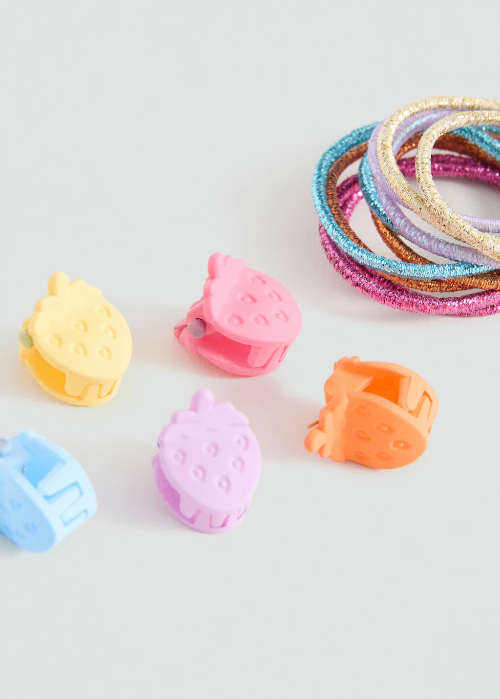 Pack of hair ties and clips | Mango (US/MX/AU)