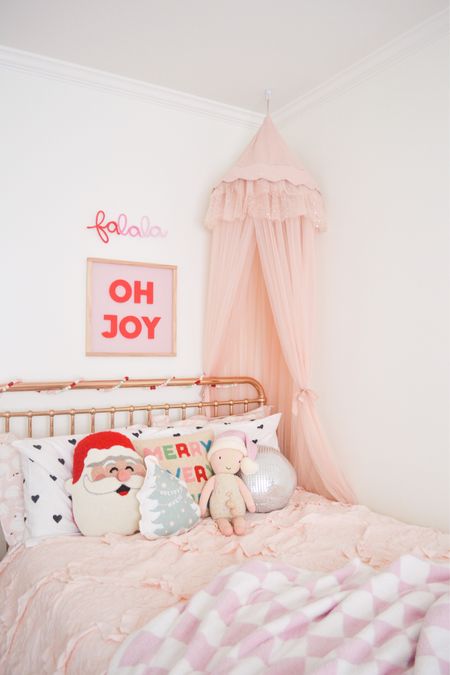 Pinkmas, pink Christmas decor, Christmas kids room, girls room

#LTKHoliday #LTKkids #LTKSeasonal