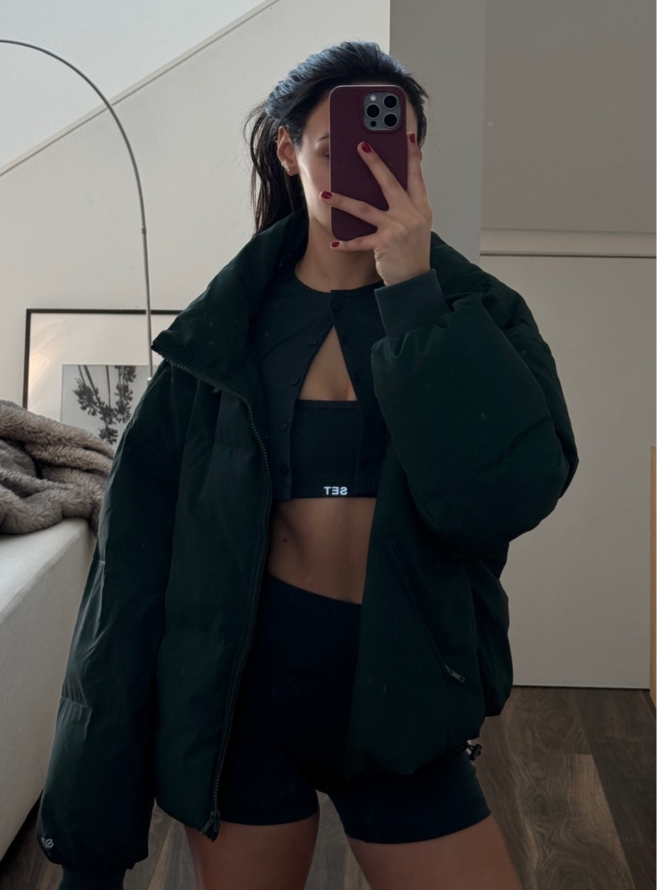 set active green cardigan, sports bra, biker shorts & jacket 

#LTKGiftGuide #LTKSeasonal #LTKfindsunder100