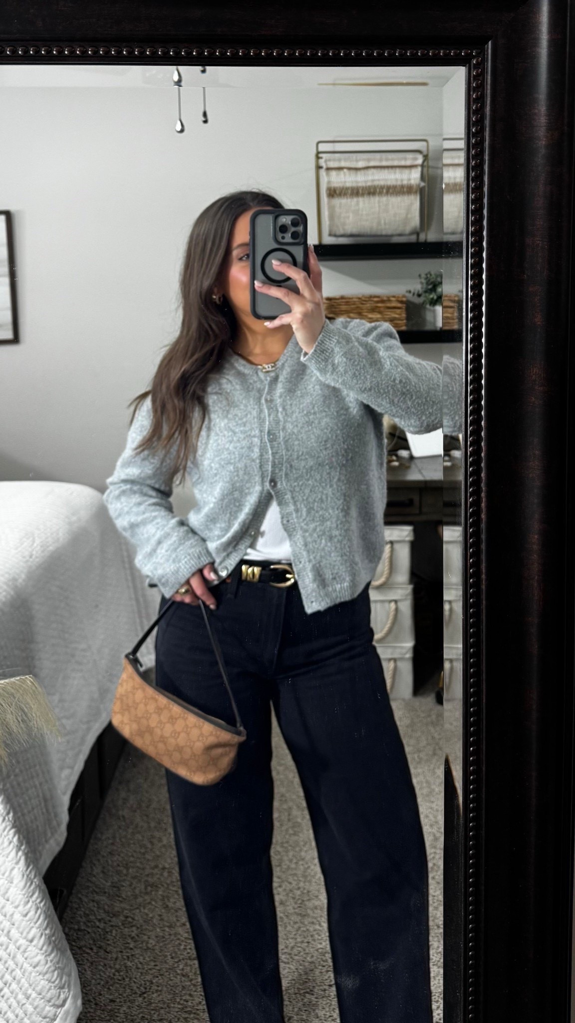 M / cardigan 
28 / jeans 


#LTKFindsUnder100 #LTKootd #LTKFindsUnder50