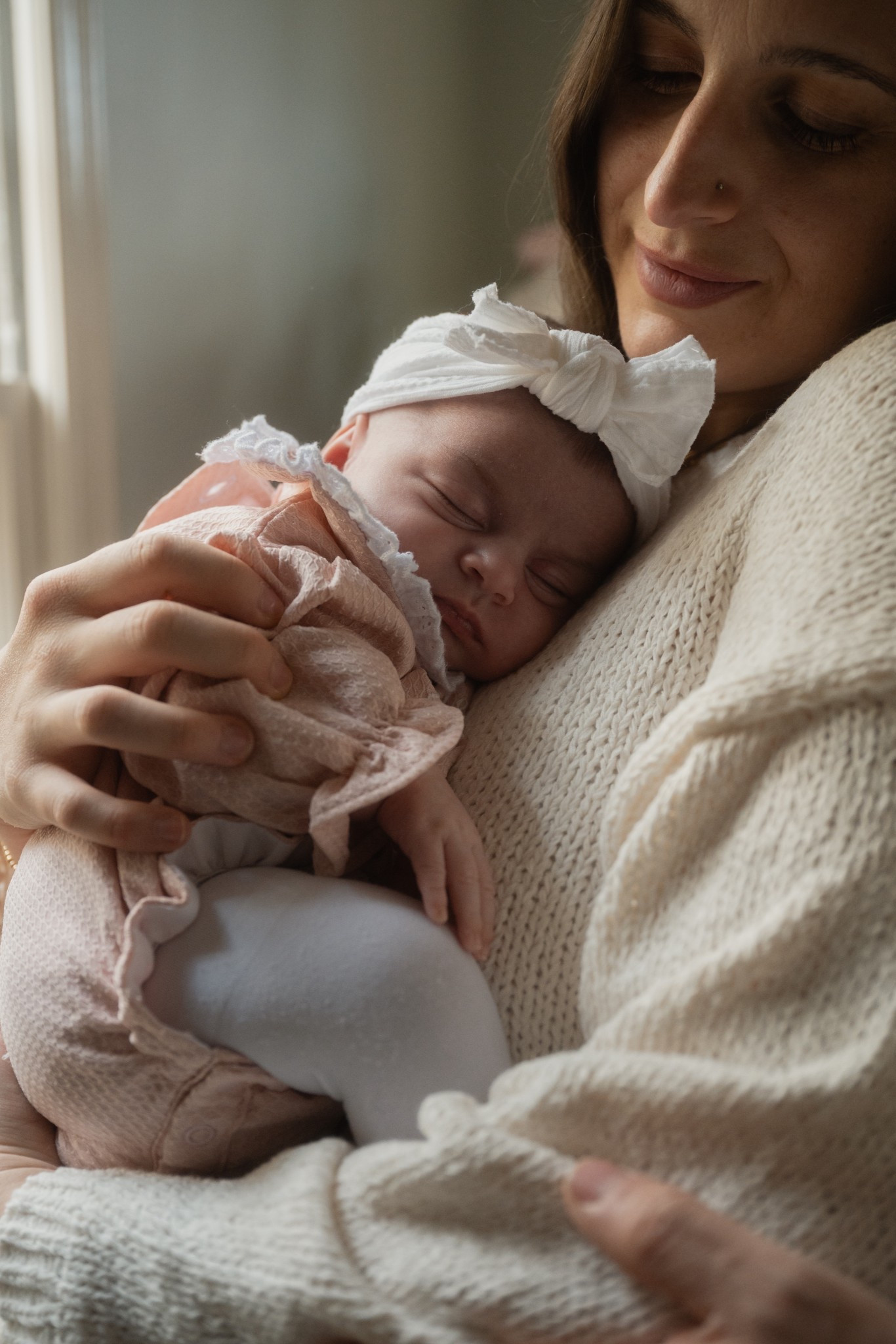 If you’re debating on doing an at home photo shoot with your new born… do it! 
-
We truly loved our session with @mnk_photography. Thank you for the most amazing photos
-


#LTKdayinmylife #LTKmomlife #LTKBaby