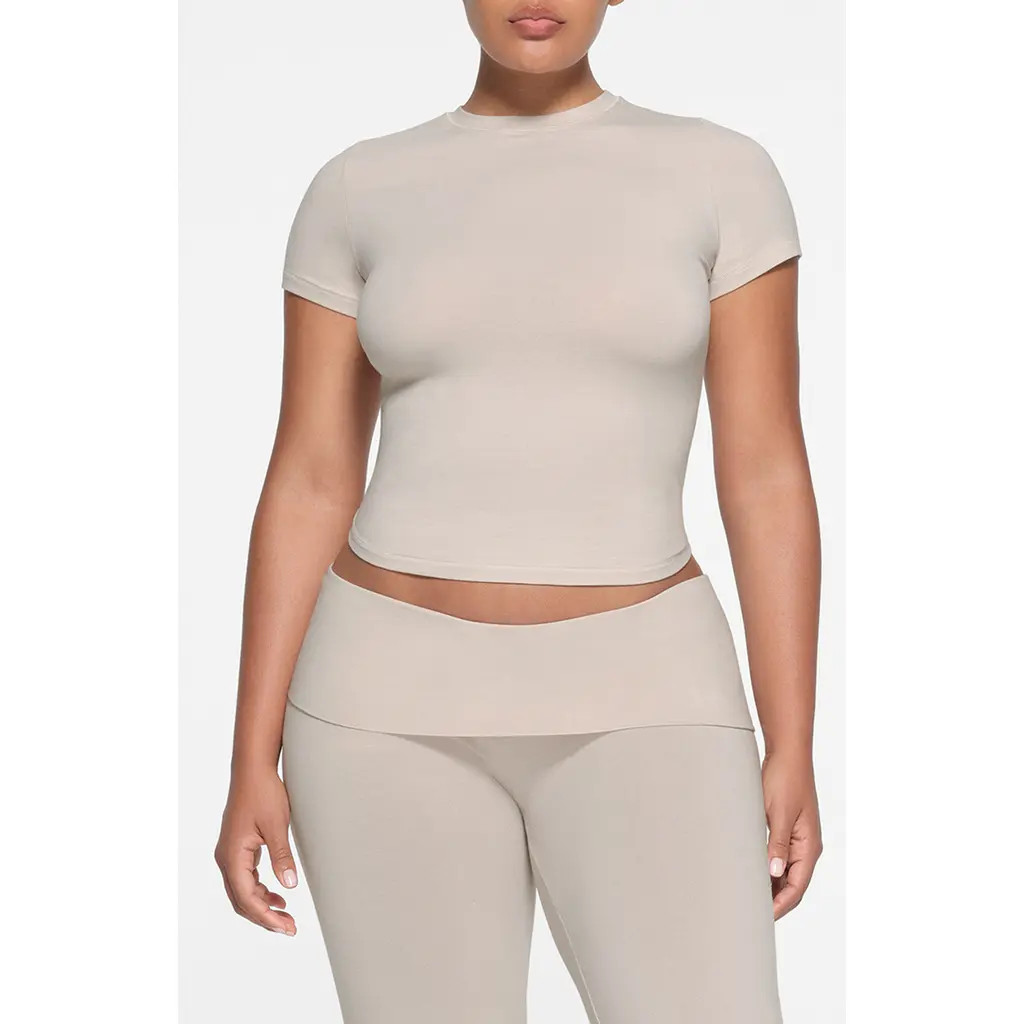 SKIMS Stretch Cotton Jersey T-Shirt in Stone at Nordstrom Rack, Size 3 X | Nordstrom Rack