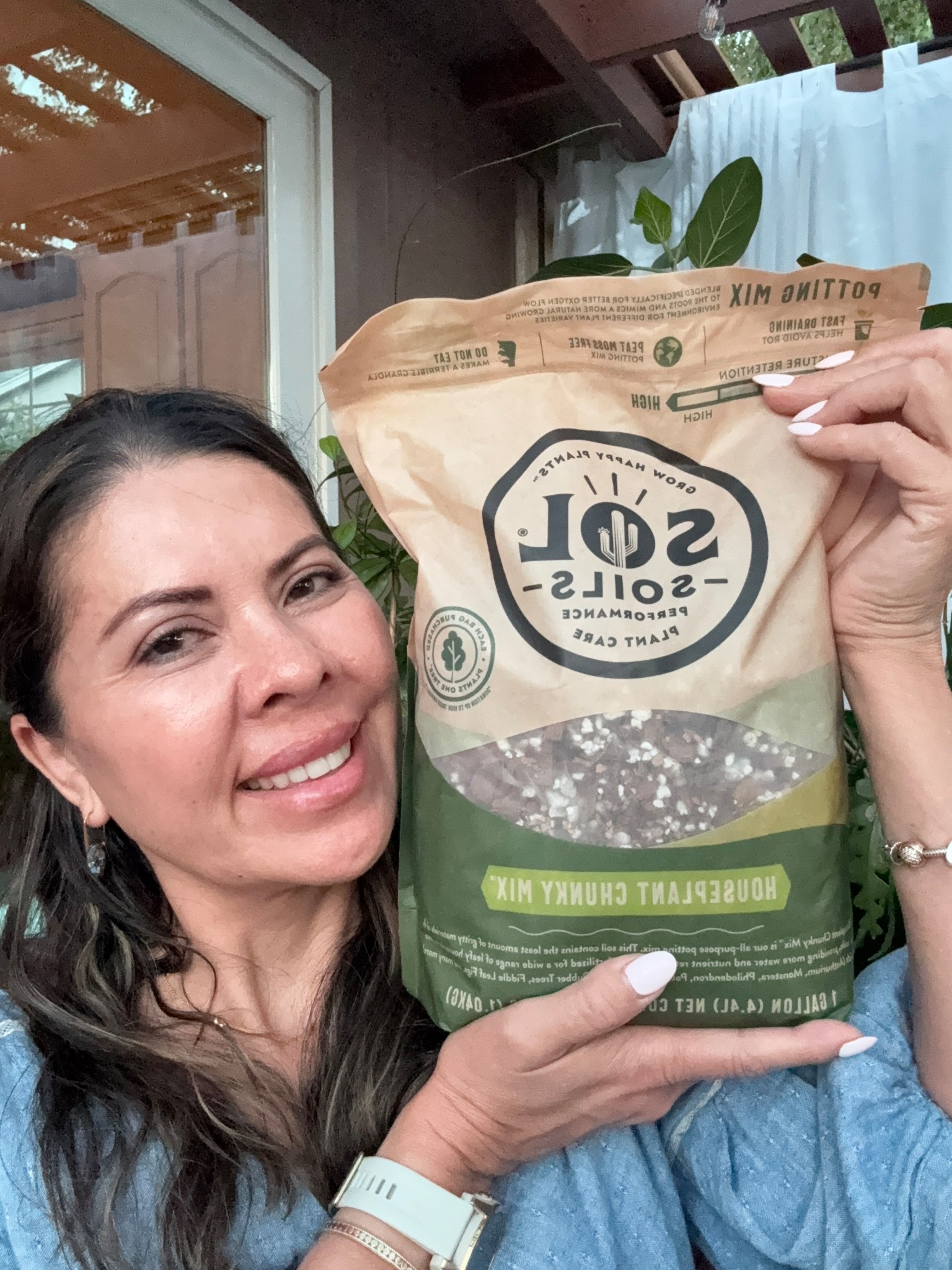 Cuando se trata de mis plantas yo me voy a lo mejor y esta marca se alinea completamente con mis exigencias 

#LTKSeasonal #LTKFamily #LTKHome