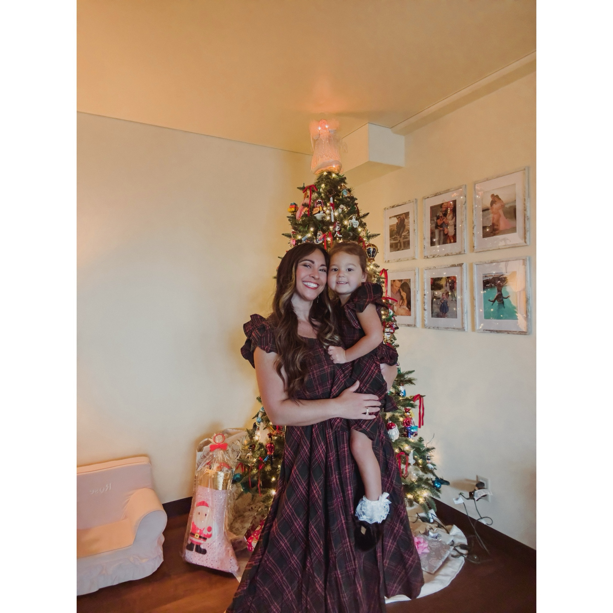 If I can’t match my toddler then I don’t want to wear it🥰❤️ linking some cute similar options below! 
#holidayfashion #styletip #ootd


#LTKHoliday #LTKSeasonal #LTKootd
