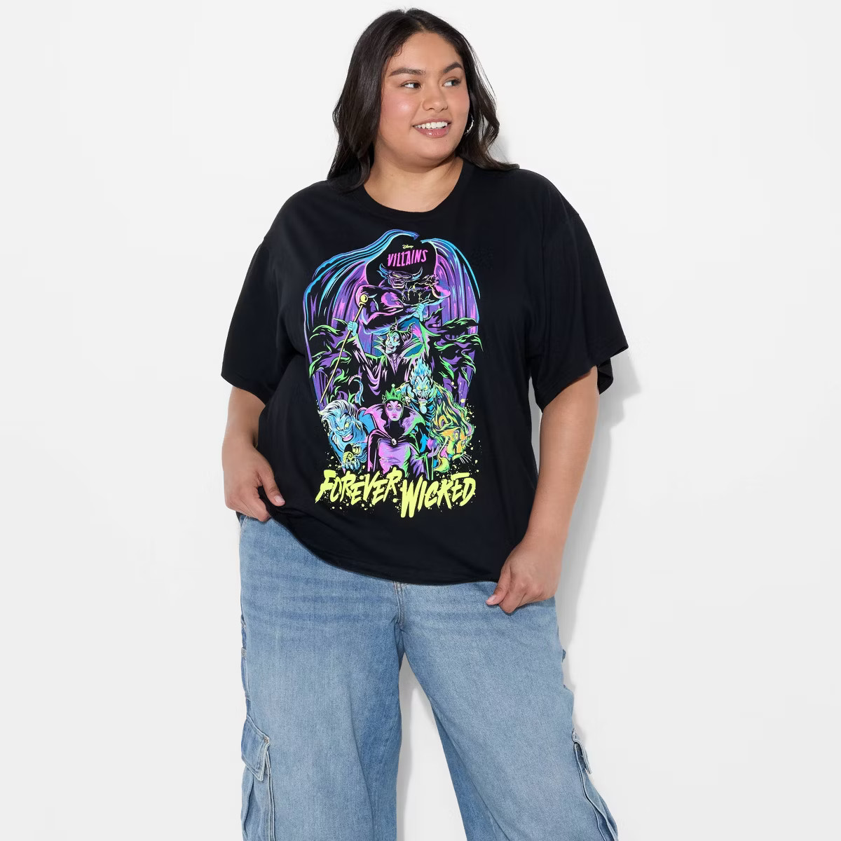 Women's Disney Villains Oversized Short Sleeve Graphic T-Shirt - Black | Target