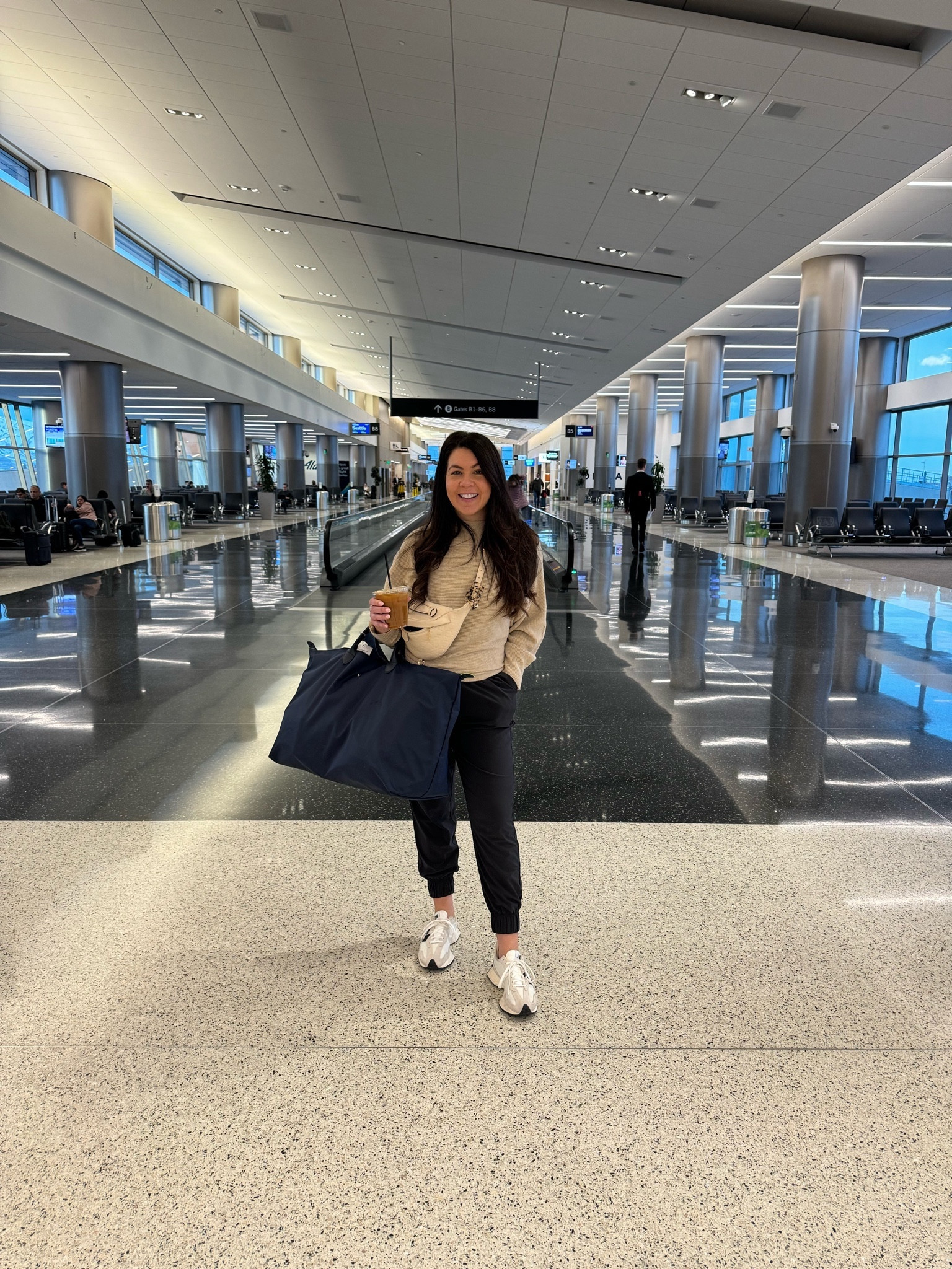 Airport outfit ✈️

#LTKGiftGuide #LTKtravel #LTKstyletip