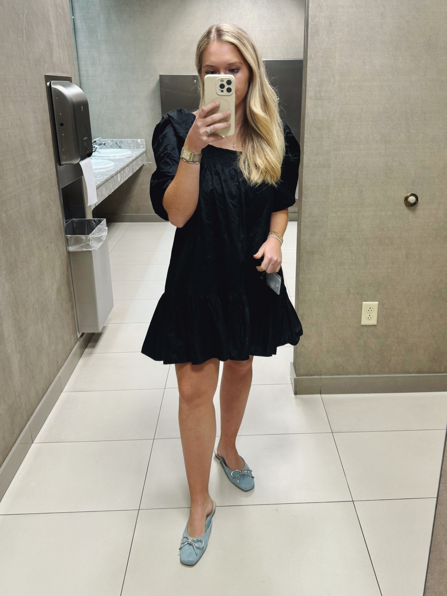 The perfect fall transition mule! Run true to size #amazonfind 

#LTKshoecrush #LTKworkwear #LTKfindsunder50