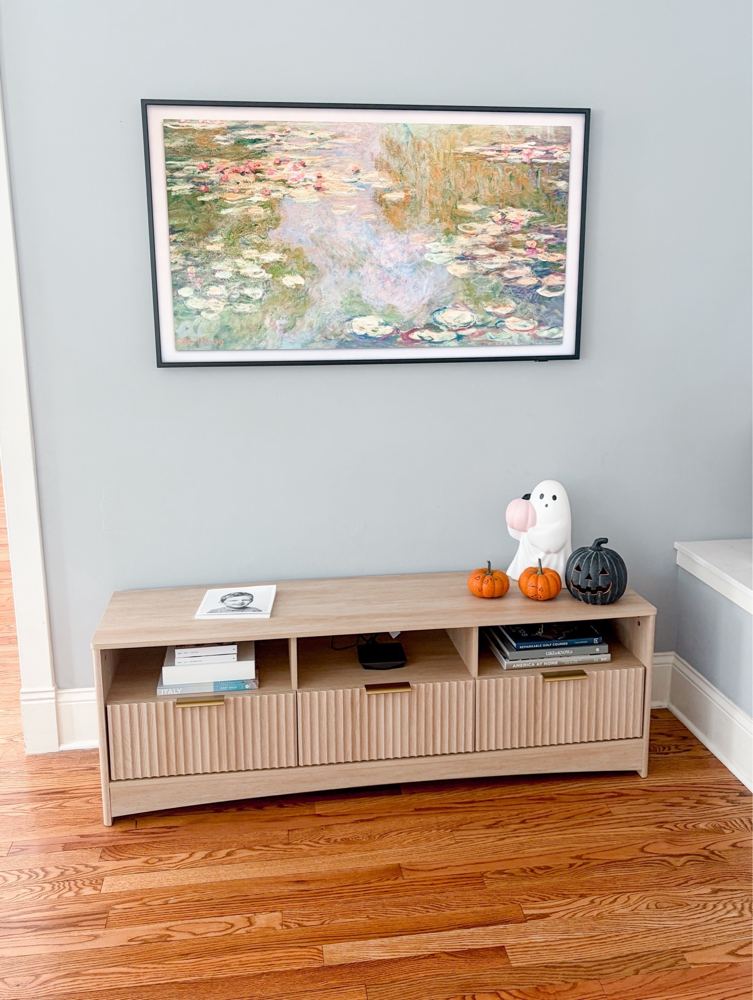 Home / Halloween / Halloween decor

#LTKHome #LTKSeasonal #LTKmomlife