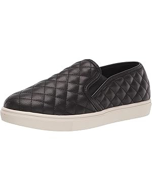 Steve Madden Women's Ecentrcq Sneaker | Amazon (US)