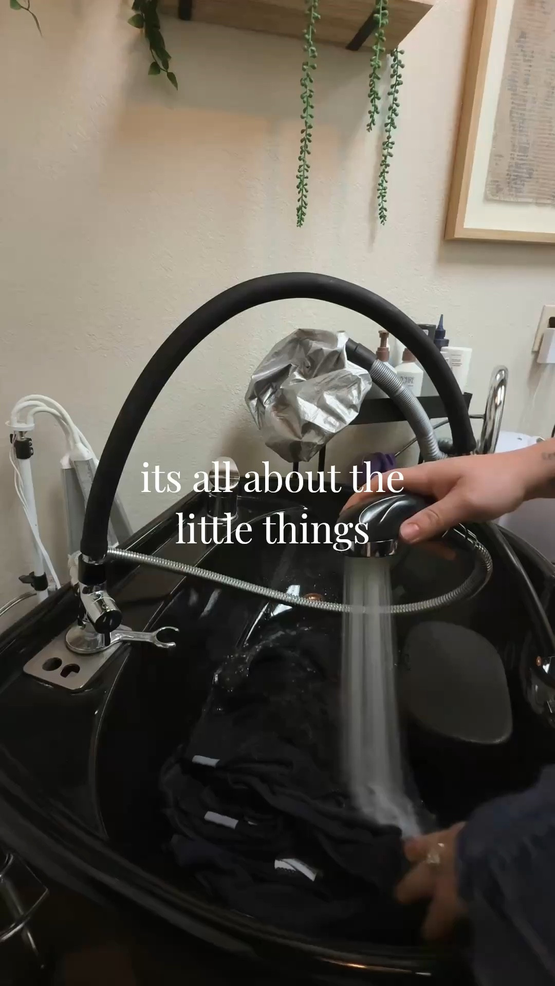 It's all about the little details to make the scalp facial experience magic 



#LTKBeauty #LTKselfcare #LTKmorningroutine