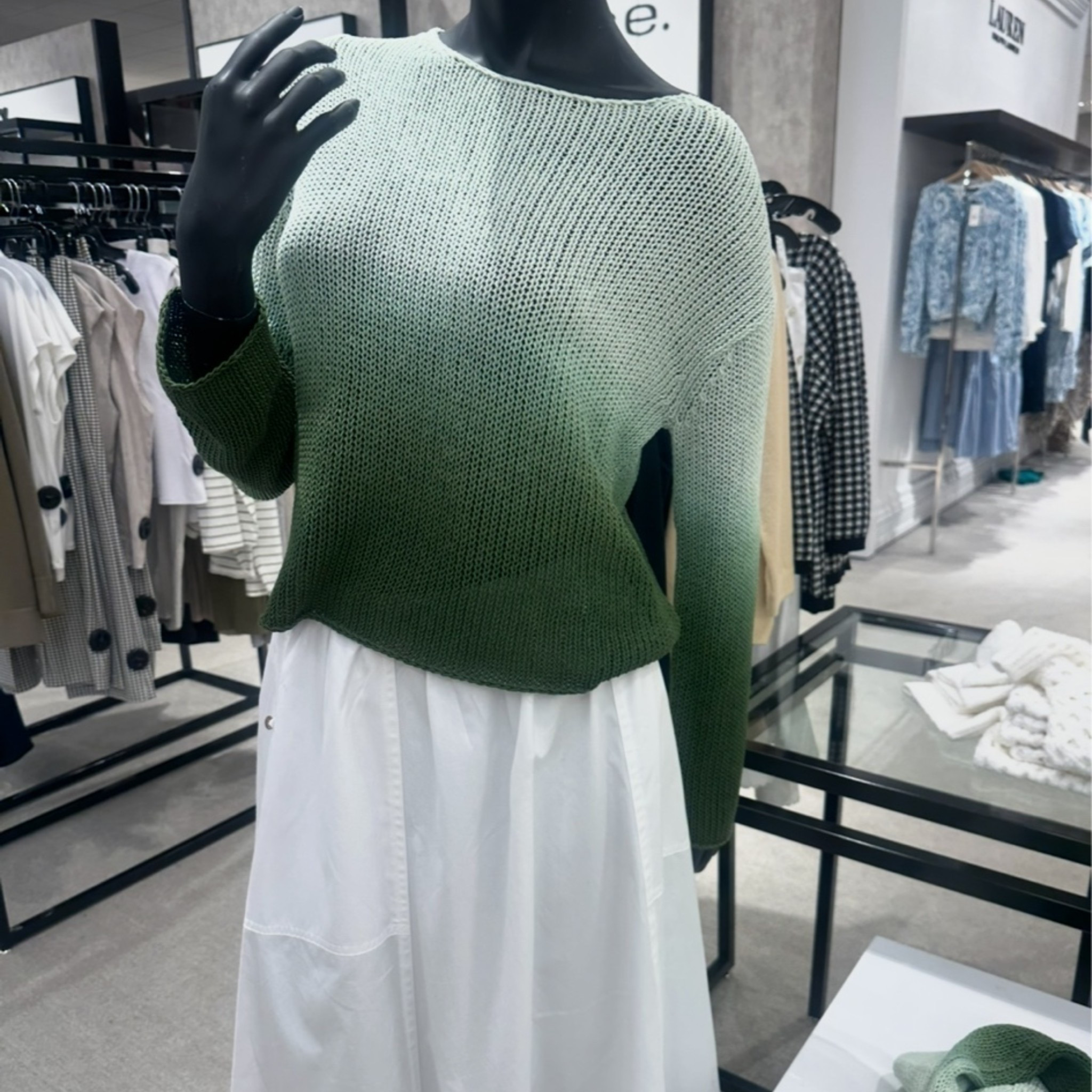 From cozy mornings to breezy nights, this green gradient sweater nails the look.