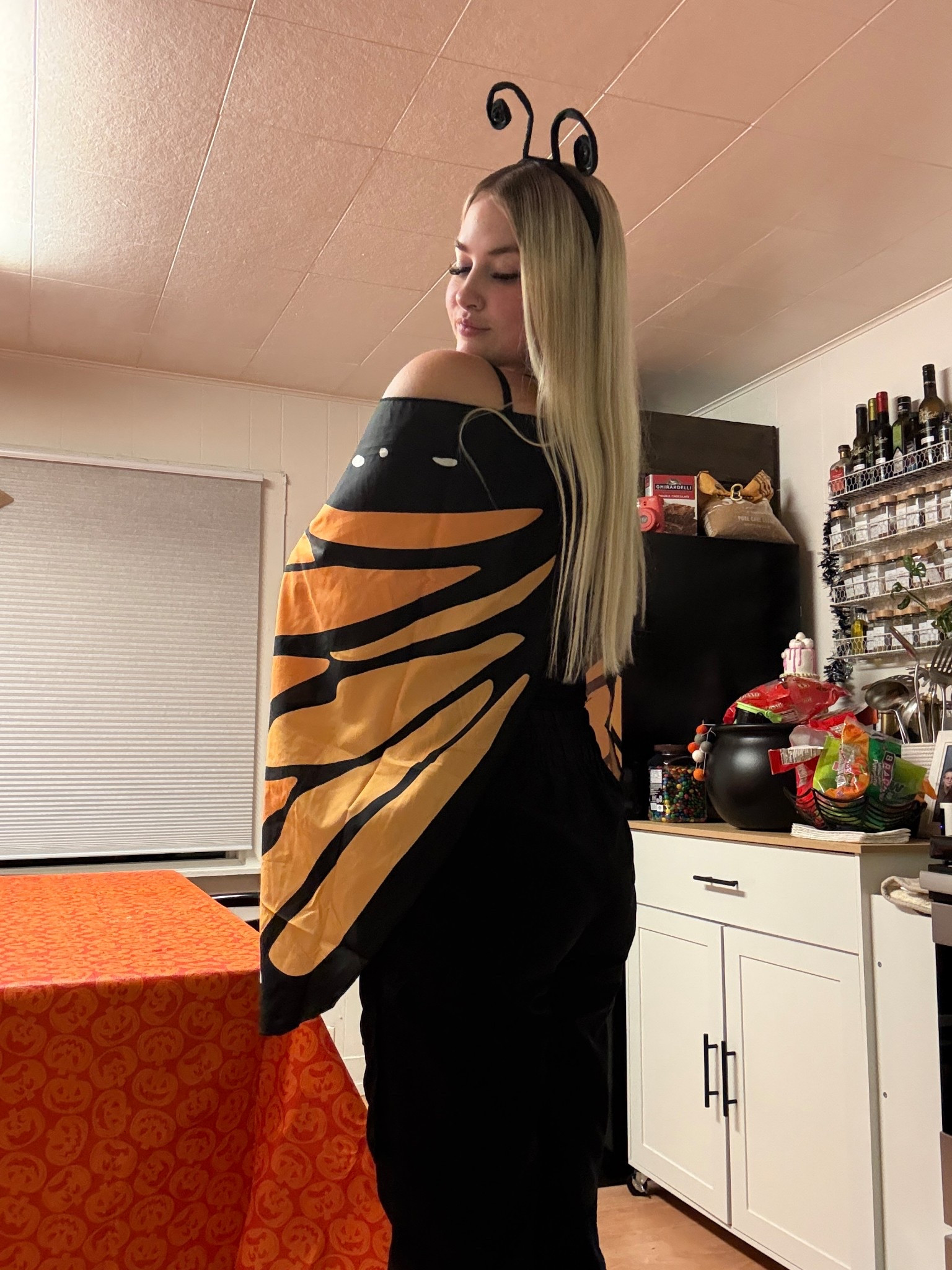 the most fun Halloween costume ever 🧡

#LTKBeauty #LTKHalloween #LTKSeasonal
