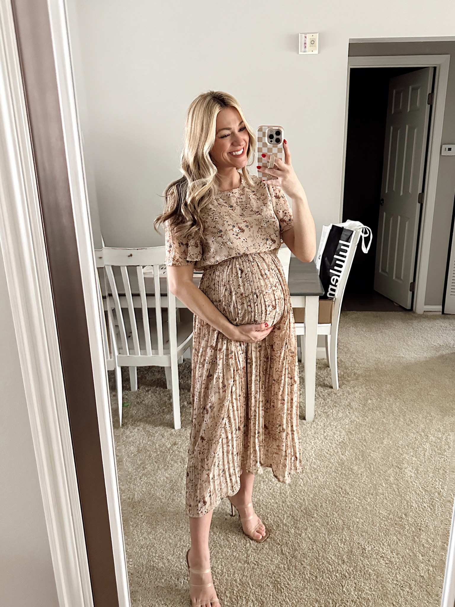 maternity dress 

#LTKworkwear #LTKfindsunder100 #LTKbump