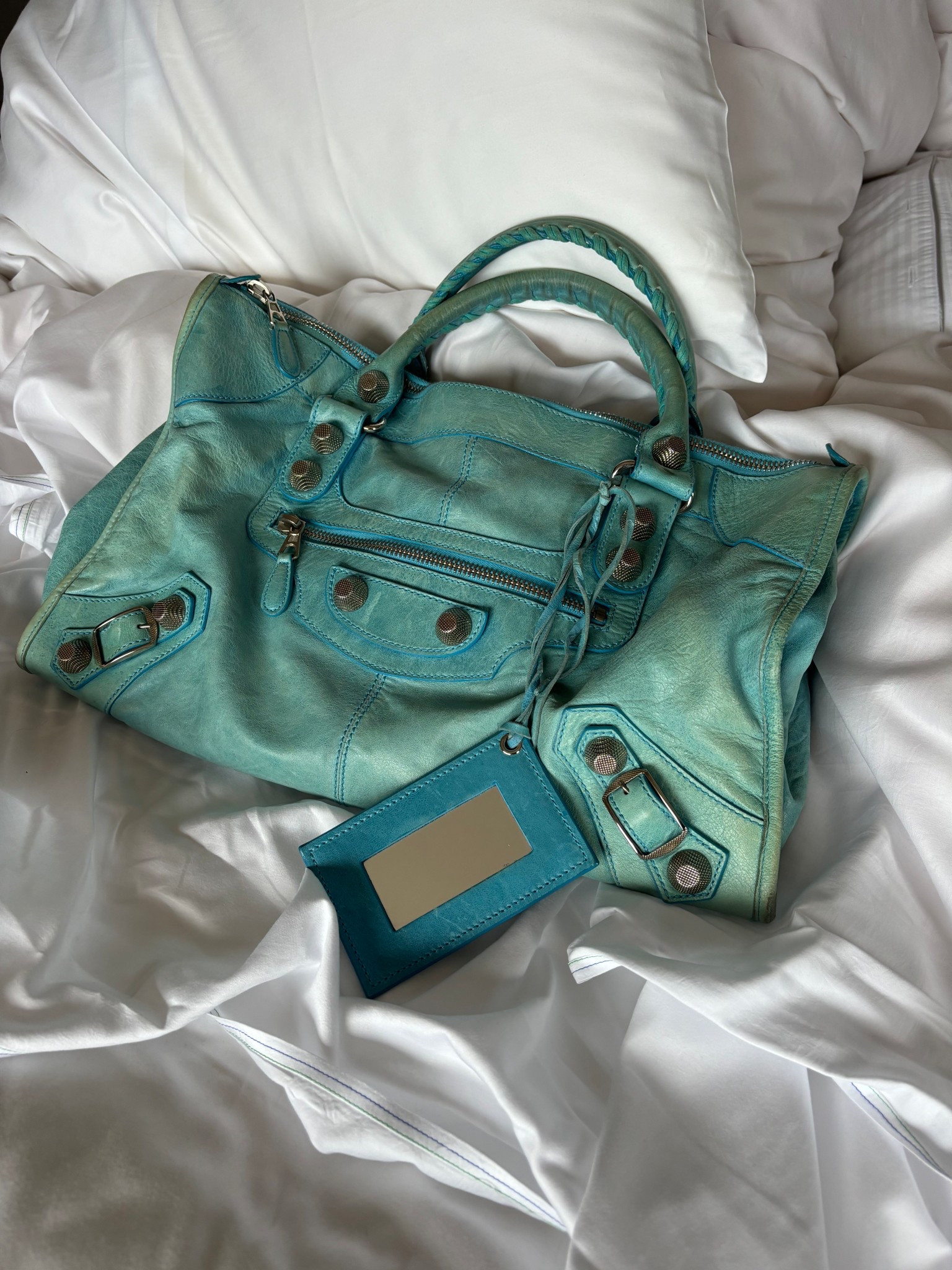 School bag chic👜  This is Balenciaga motor work bag her name is BIANCA and she is my bsf

#LTKValentine #LTKvlog #LTKootd