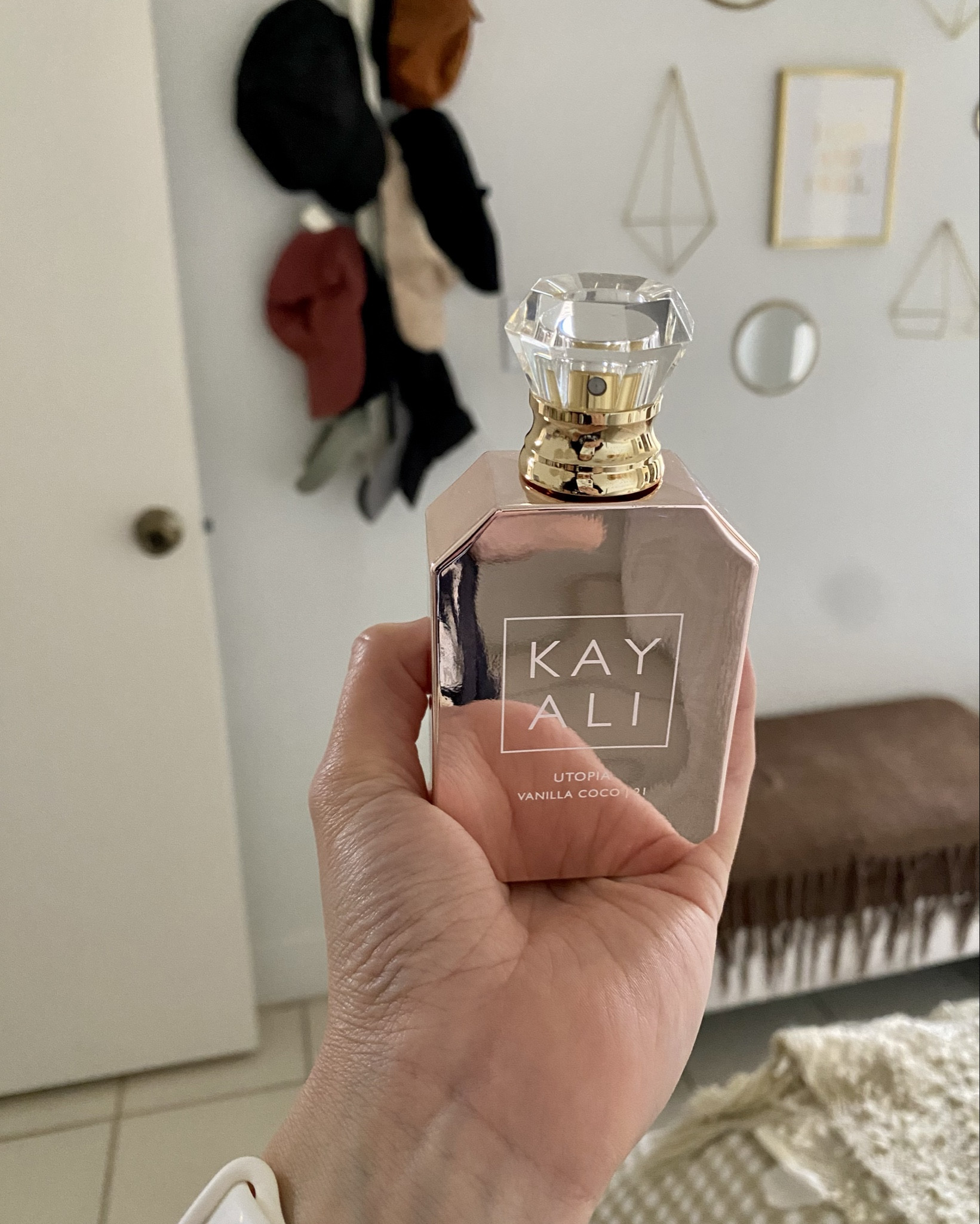 My newest perfume 🤍 cruelty free, vegan

#LTKBeauty #LTKgrwm #LTKmorningroutine