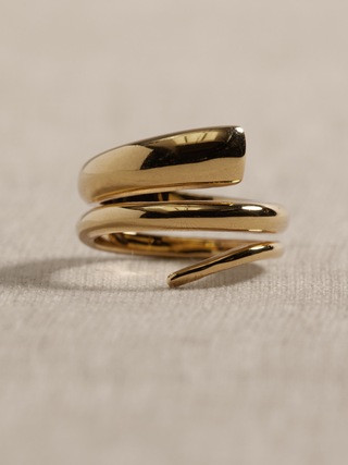 Ravena Coil Ring &amp;#124 Aureus + Argent | Banana Republic (US)