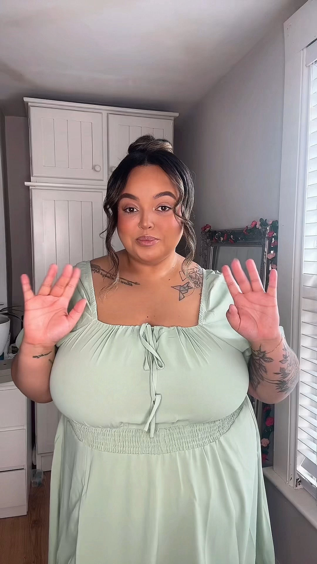 you can use code ‘JANET’ to save yourself 15% of your orders at Bloomchic 💕

#LTKmidsize #LTKplussize #LTKSeasonal