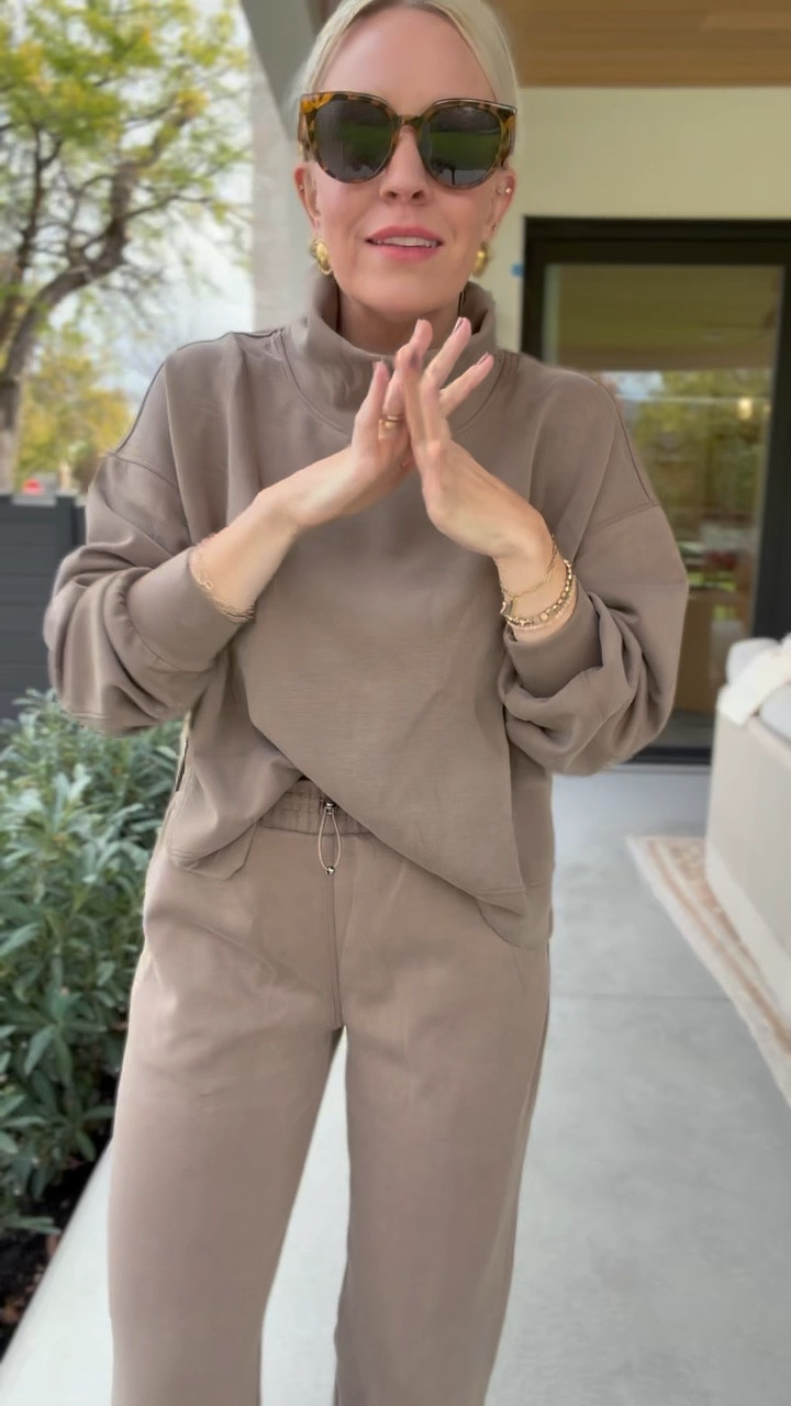 This neckline is amazing! This is the butteriest fabric that keeps getting better and better! 

#LTKFindsUnder100 #LTKFindsUnder50 #LTKStyleTip