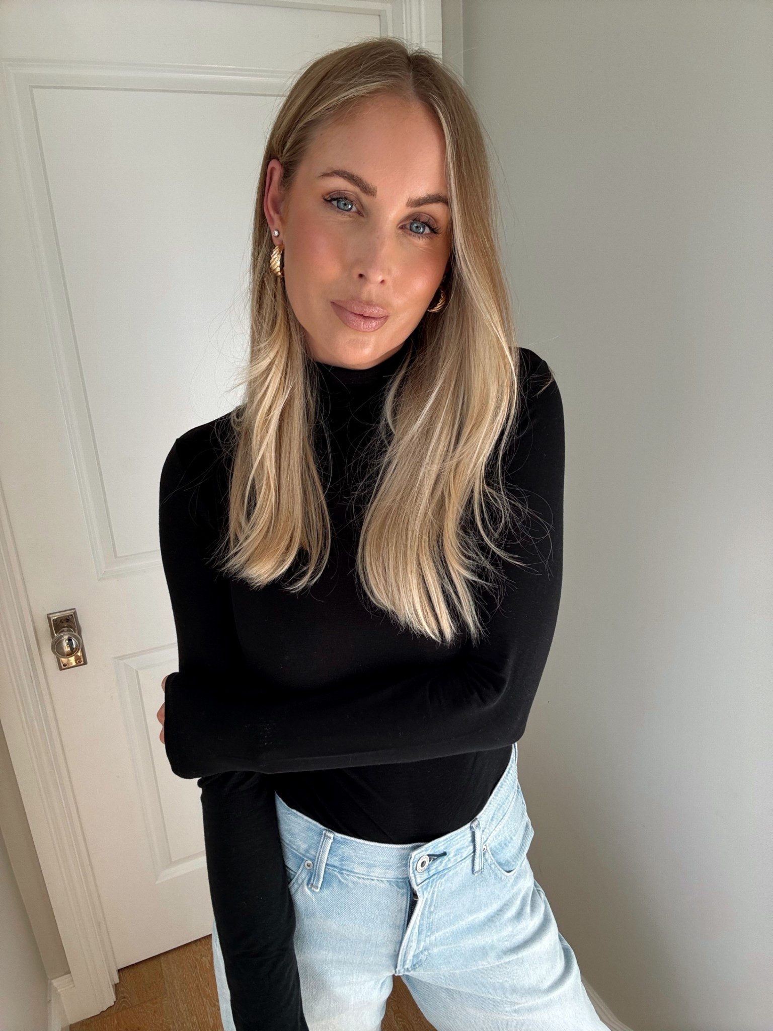 I’ll be honest - I didn’t expect something this lightweight to actually keep me warm… but I’m completely sold. So comfortable, super fine, and surprisingly warm. And for the price? Even better.

Such a staple layering piece, especially if you live somewhere cooler. So glad that I found these, last winter! 

#LTKautumn #LTKaustralia