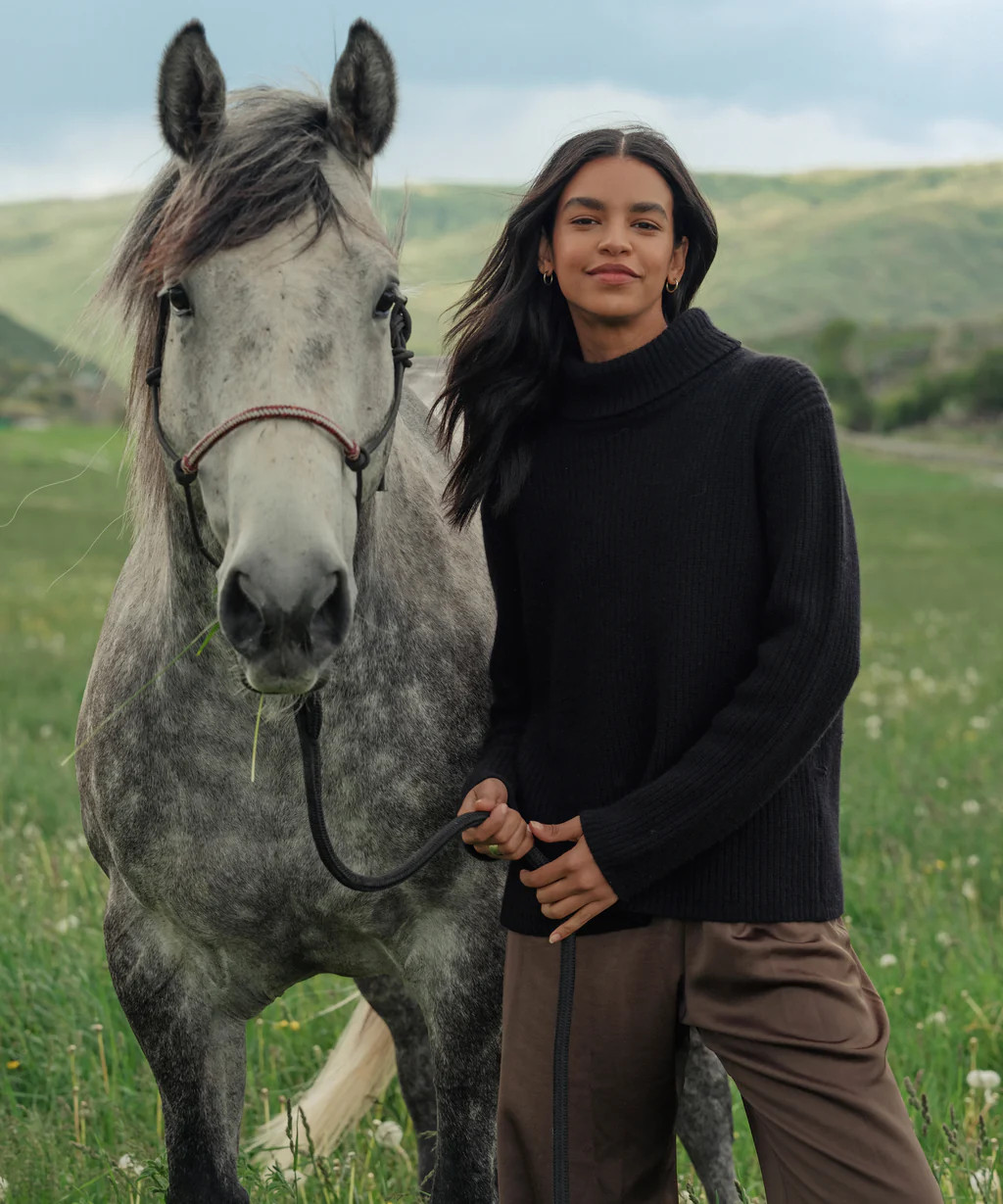 Cashmere Turtleneck | Jenni Kayne