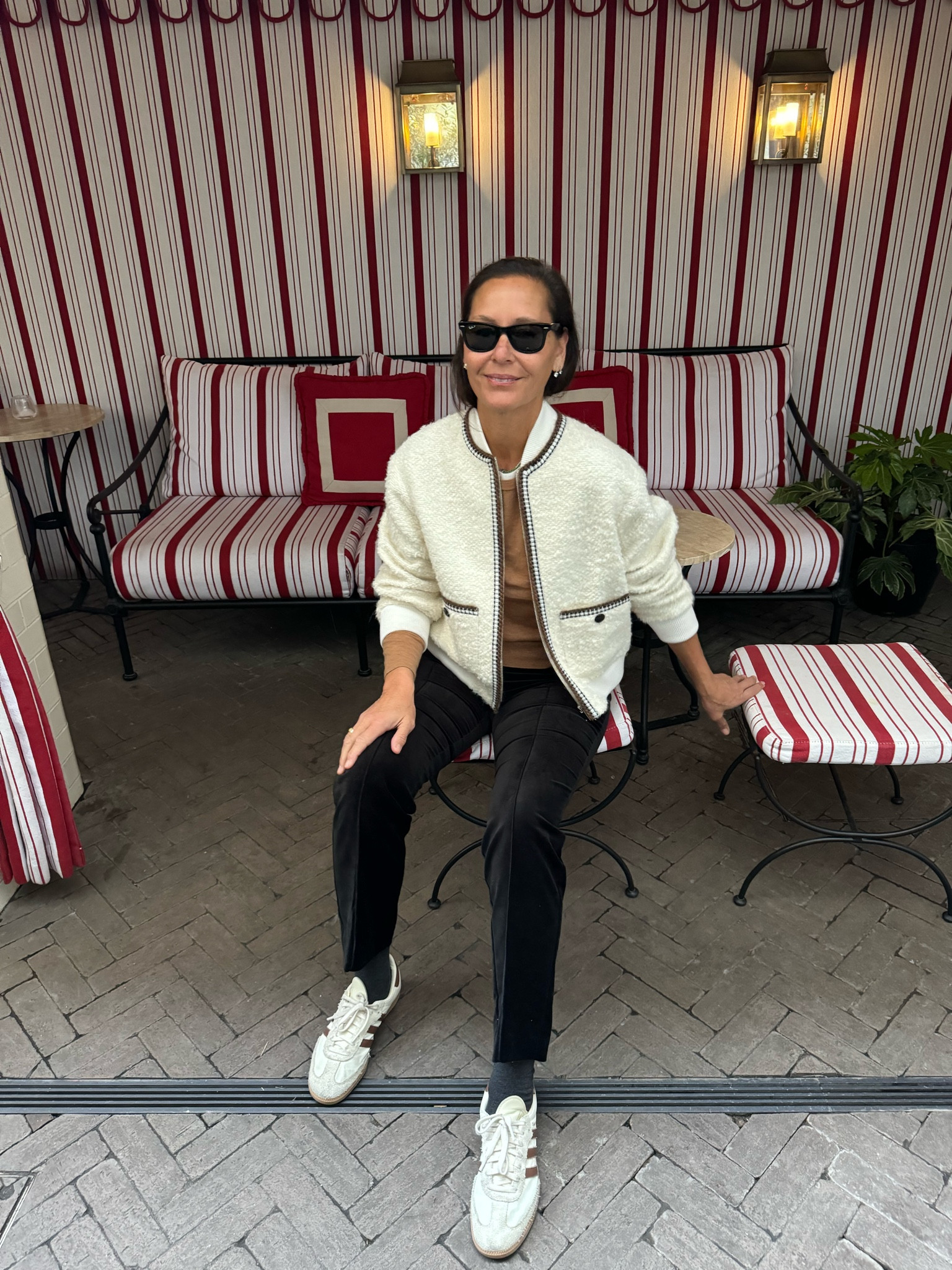 London called, and I answered in @me_andem style  