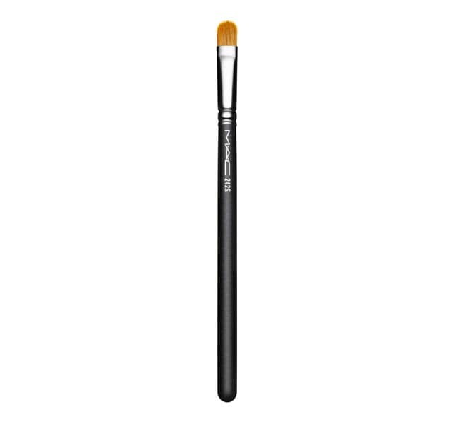 242 Synthetic Shader Brush | MAC Cosmetics (US)