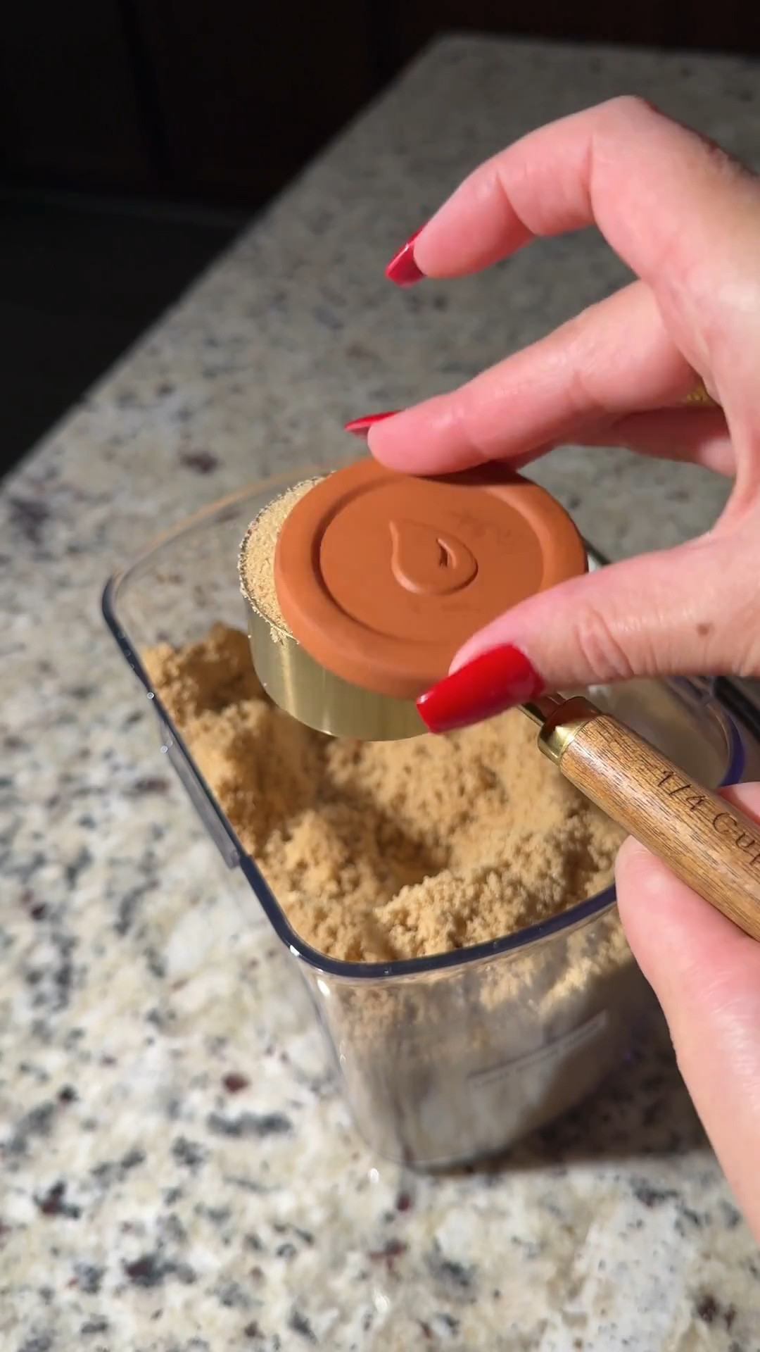 she's a brown sugar queen🤌
Built in terracotta disc keeps her soft and ready to scoop.
#organizingtips #bakingtips #pantrystorage #storagesolutions #asmrrestock

Progressive ProKeeper Plus | ProKeeper 6 piece baker's storage set | airtight food storage containers | baking ingredient containers | pantry organization | flour and sugar storage | kitchen storage containers | pantry essentials | baking restock | food storage ideas | clear airtight containers | baking container set | kitchen restock aesthetic I pantry storage system | organized kitchen | gifts for her | kitchen gadgets | gifts for home | Black Friday | cyber Monday | amazon finds | amazon kitchen gadgets | amazon home | amazon deals

#LTKFindsUnder100 #LTKHome