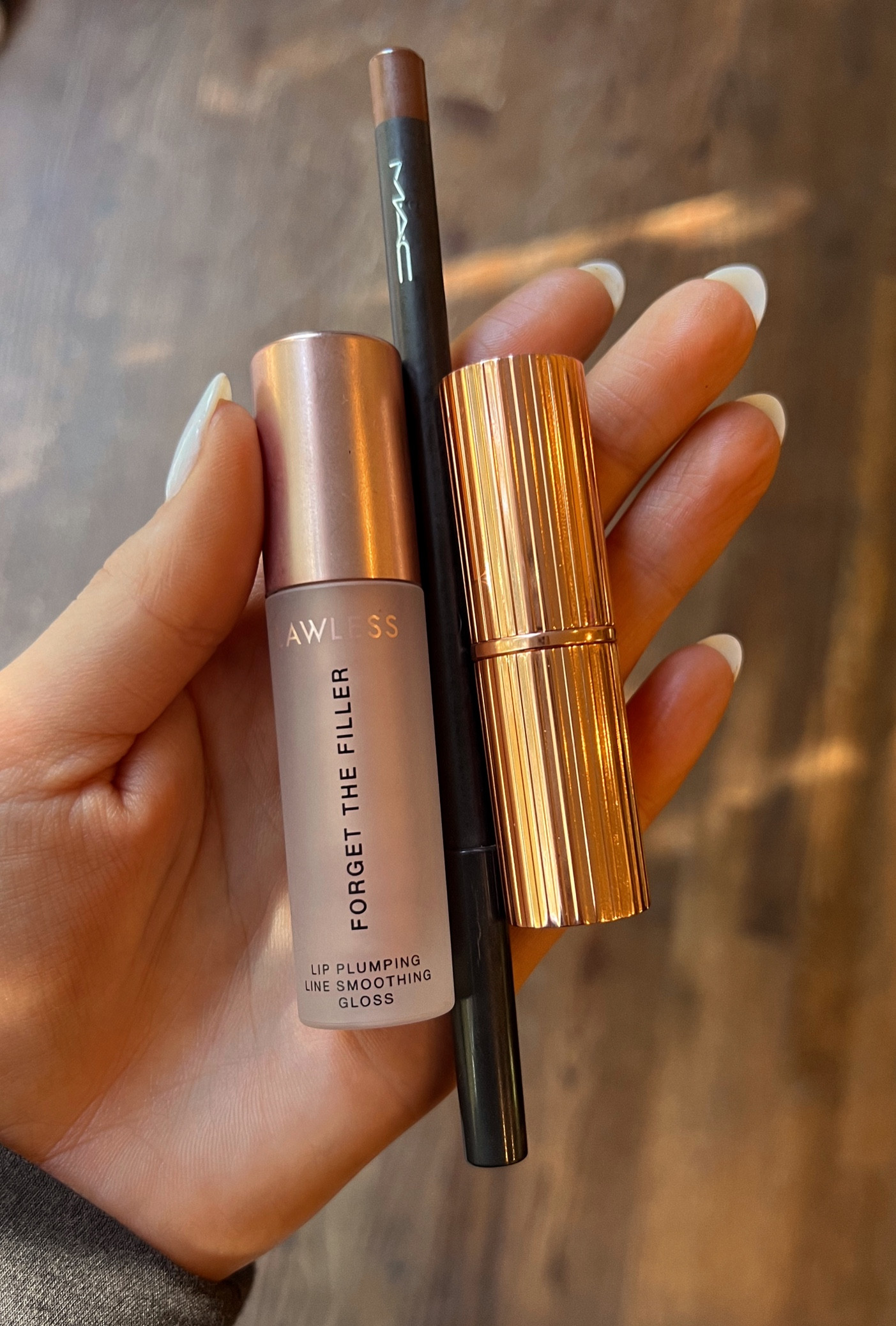 The perfect brown nude. Mac cork liner, CT Penelope pink lipstick, lawless glazed gloss 

#LTKbeauty