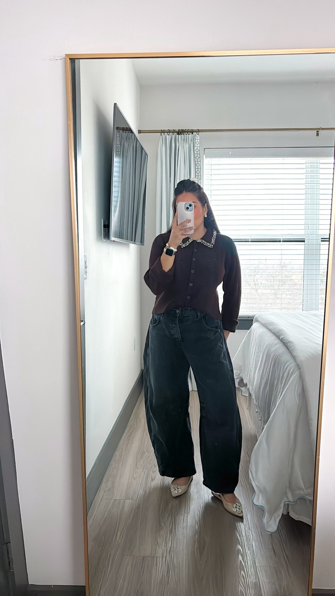 Monday Work Ootd 

Barrel Jeans | Target Style | Grand Millennial Style | 

#LTKmorningroutine #LTKootd #LTKU