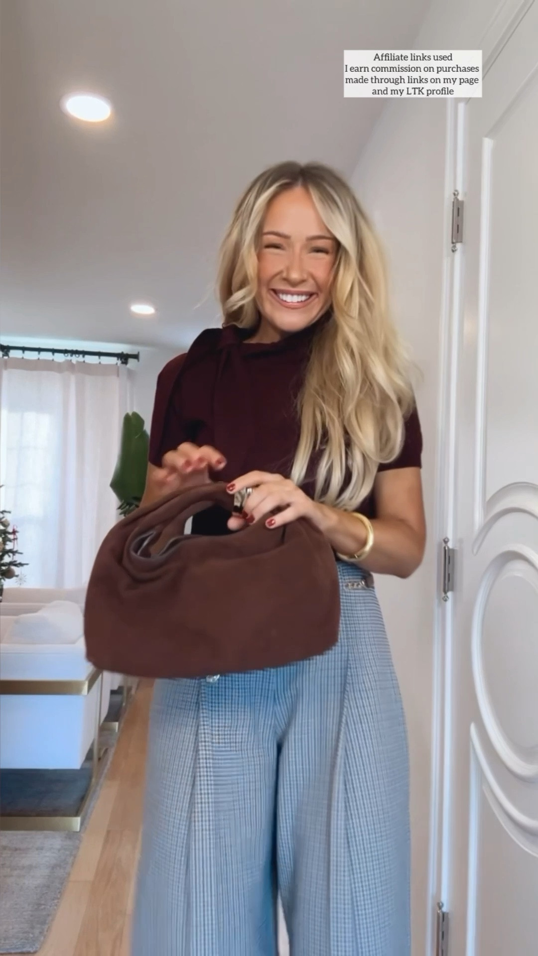 Zara outfit

Chic winter outfit
Plaid pants culottes
