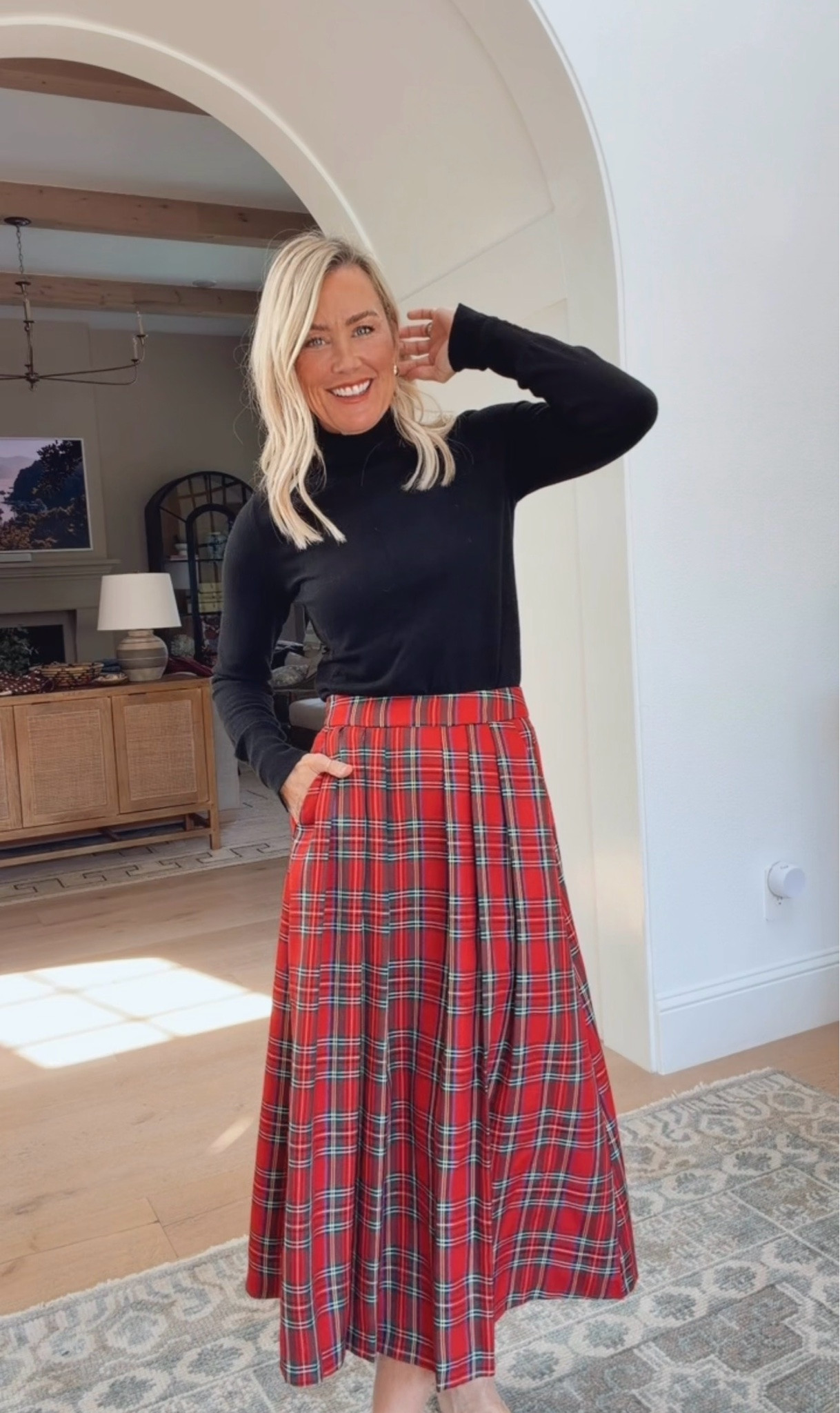Can’t wait to wear this to our next holiday party! 

Top: xs
Skirt: xs