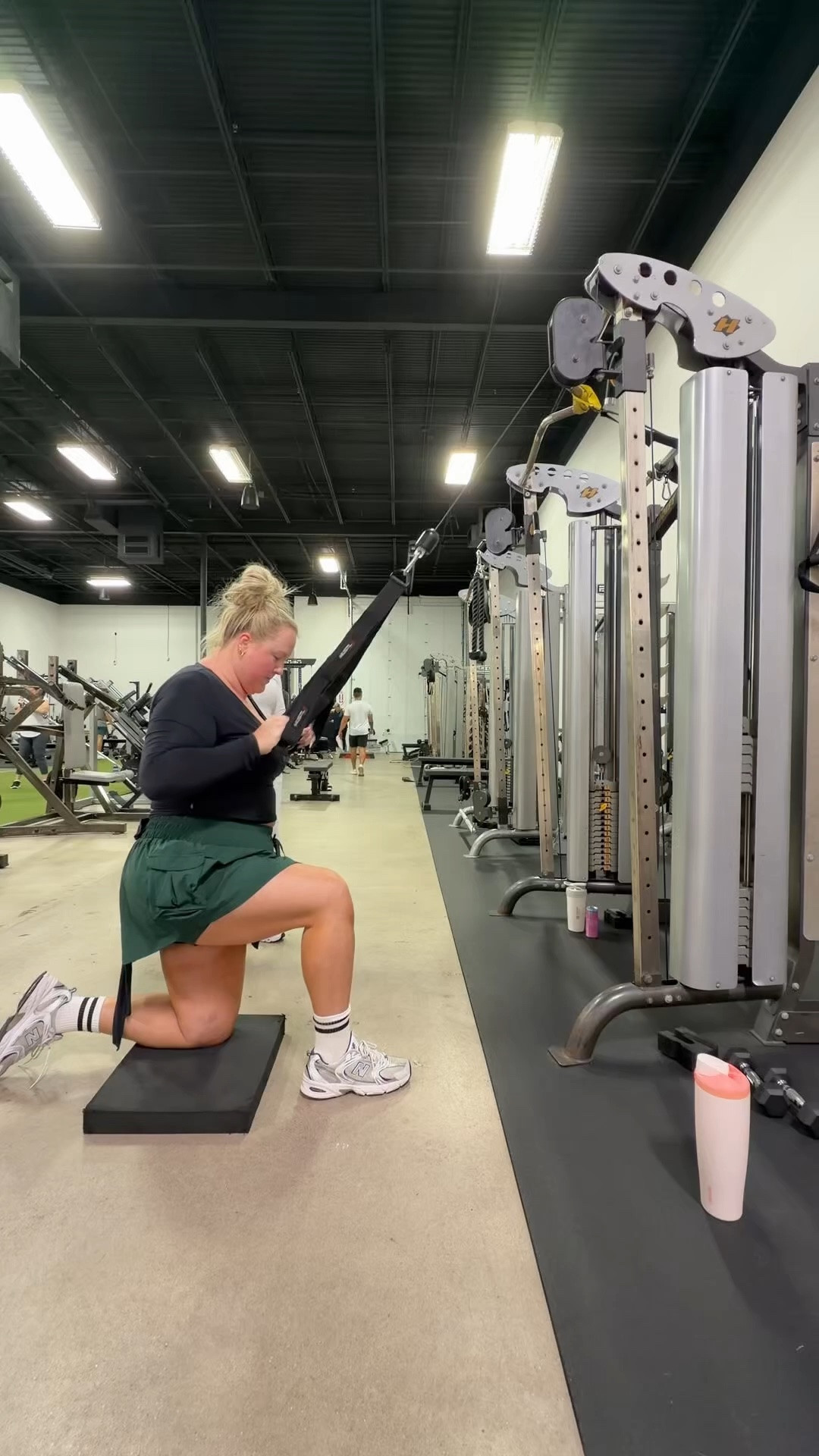 Top: xxxl
Sports bra: 1x
Skort: 1x

#LTKfitnessgoals #LTKActive #LTKPlusSize