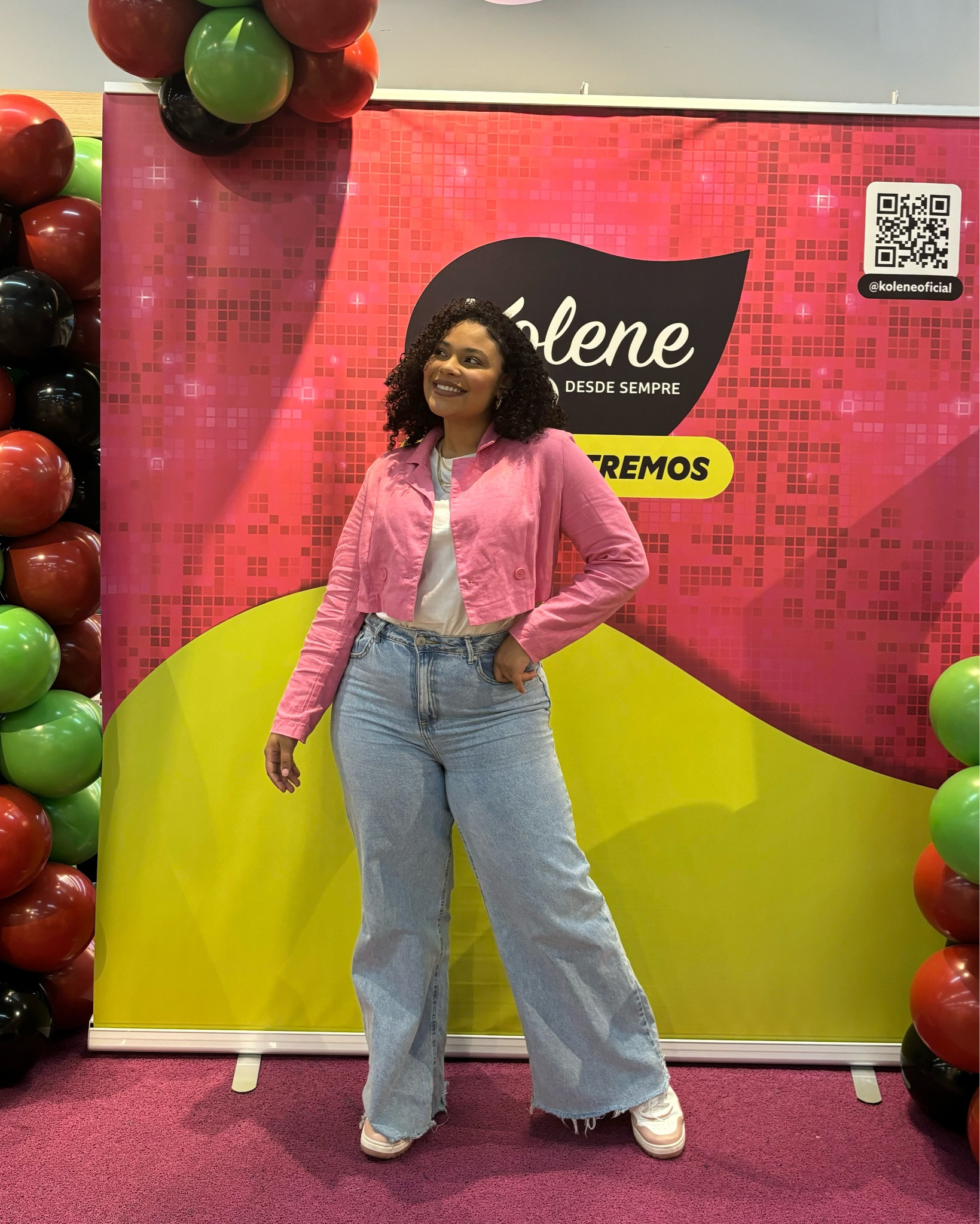 Look do evento desse fim de semana! Apostei no meu Blazer Cropped Rosa com uma calça Wide Leg! 💖

#LTKbrasil #LTKbeauty #LTKmidsize
