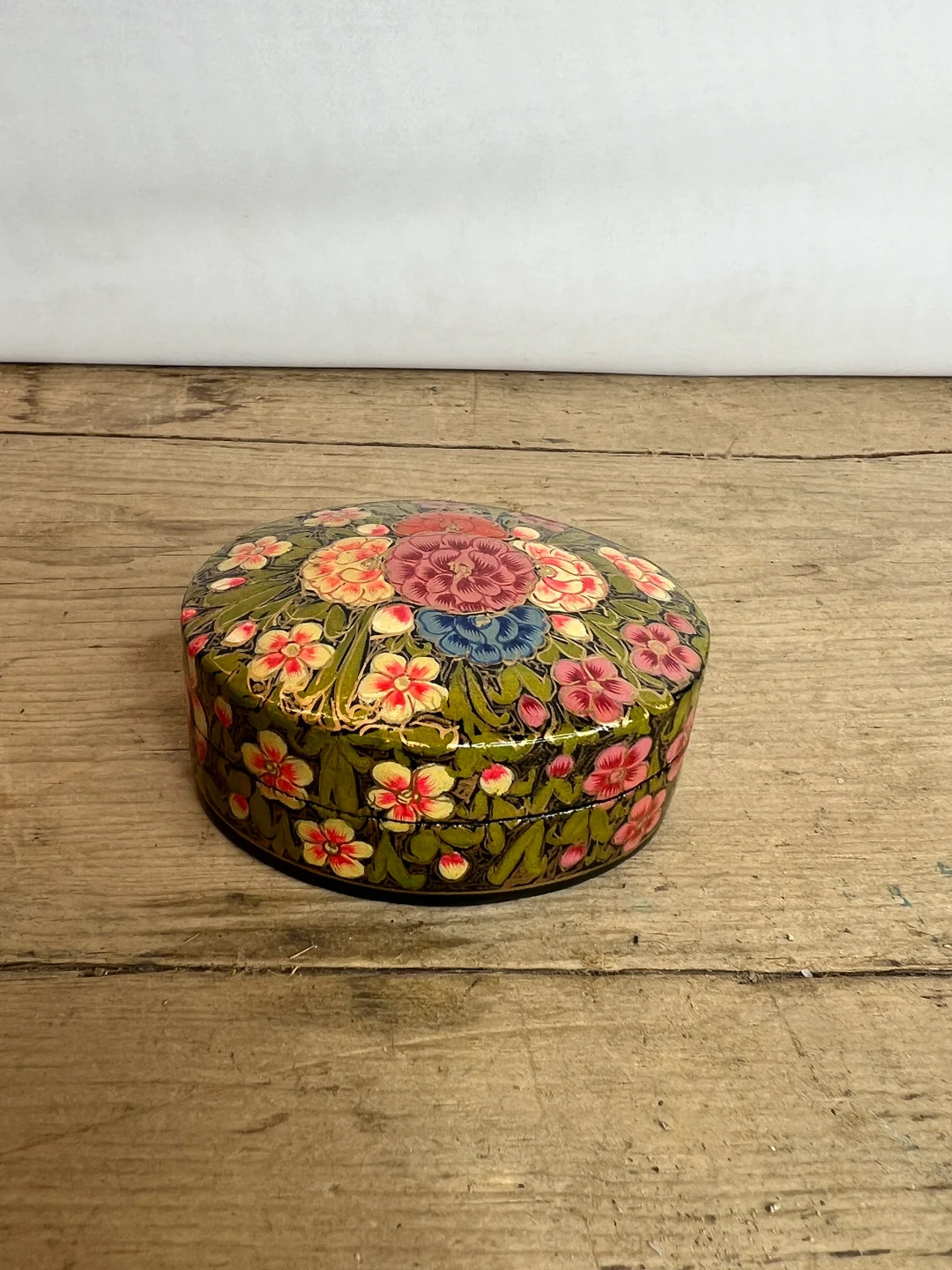 Vintage Handpainted Black and Pink Paper Maiche Rose Flower Trinket Pot. in Good Condition - Etsy | Etsy (Global)