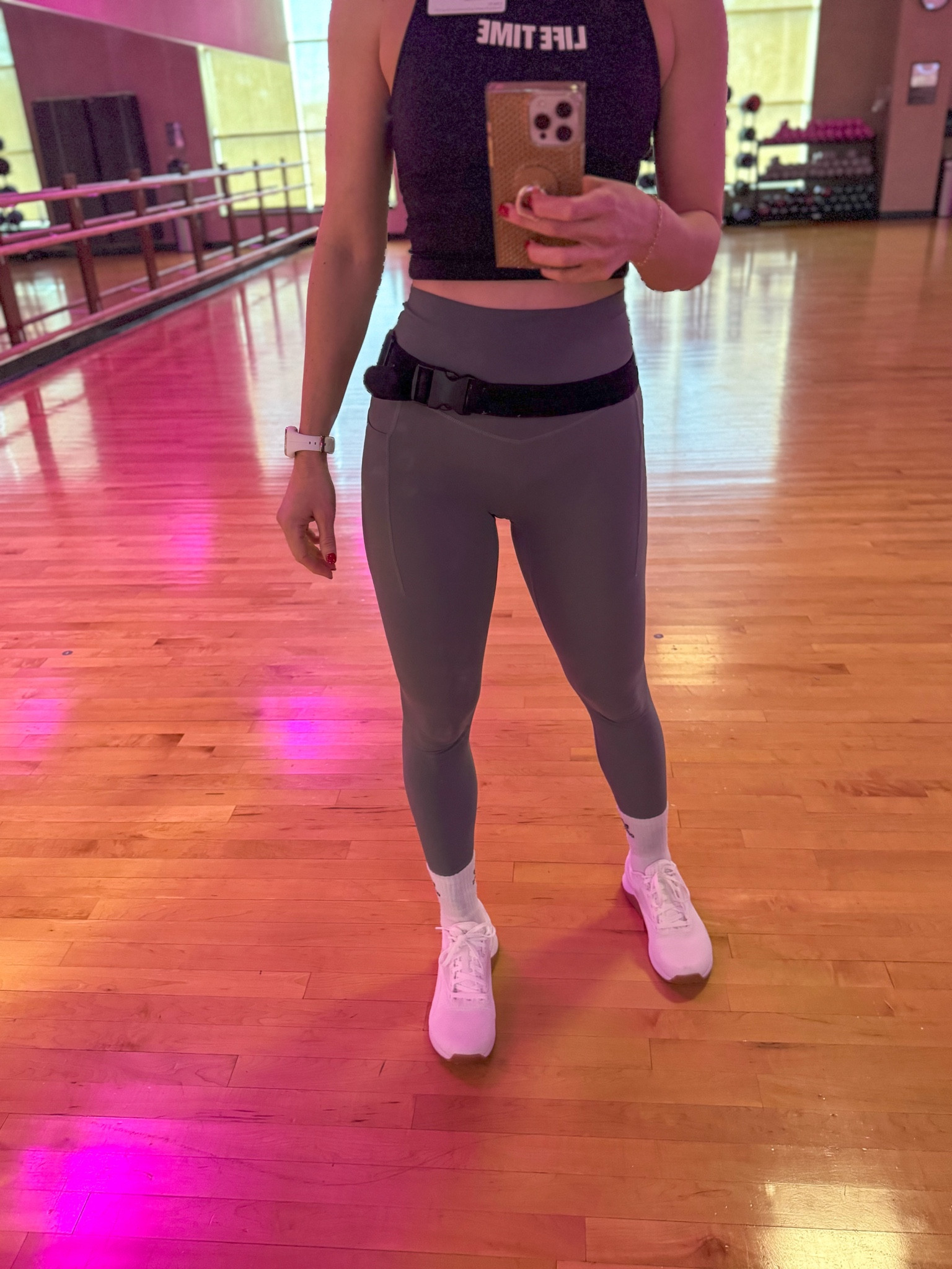 My first item from POPFLEX, and I quickly fell in love. These high-waisted leggings are compressive, have pockets, are anti-camel, and they are so soft too! I’m in a small, 29 length, and I felt great in them!

#LTKFindsUnder100 #LTKFitness #LTKActive