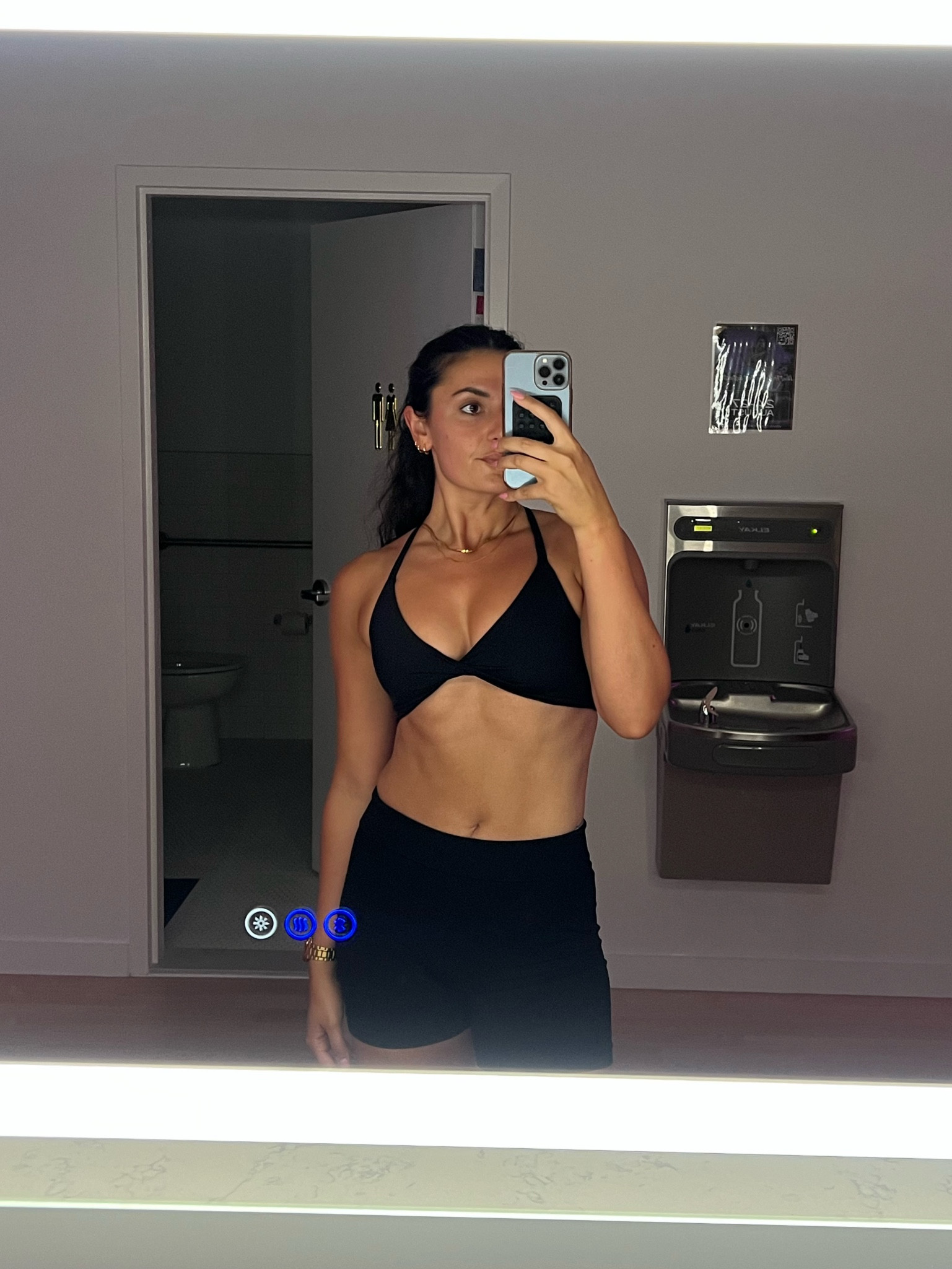Workout top!! So good


#LTKfitness #LTKFind