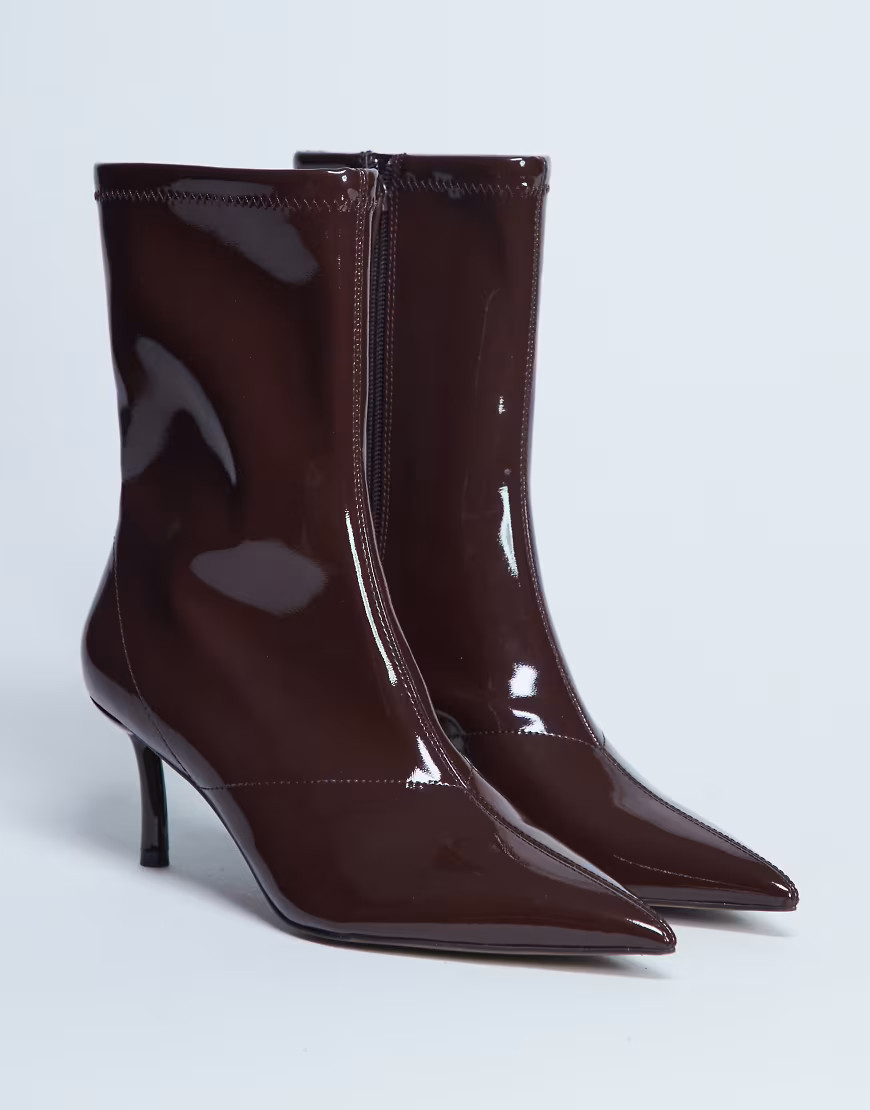 Topshop Pippa point toe stretch ankle boot in patent chocolate-Brown | ASOS (Global)
