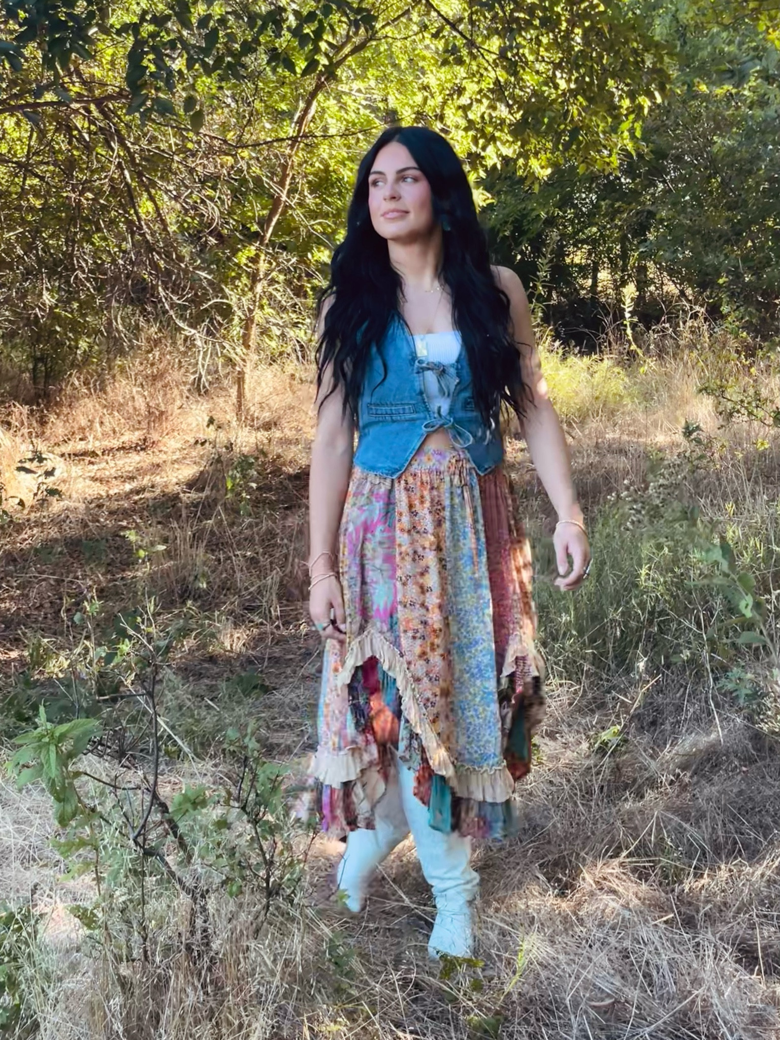 Photo outfit idea
Country chic

#LTKFamily #LTKStyleTip #LTKFindsUnder50