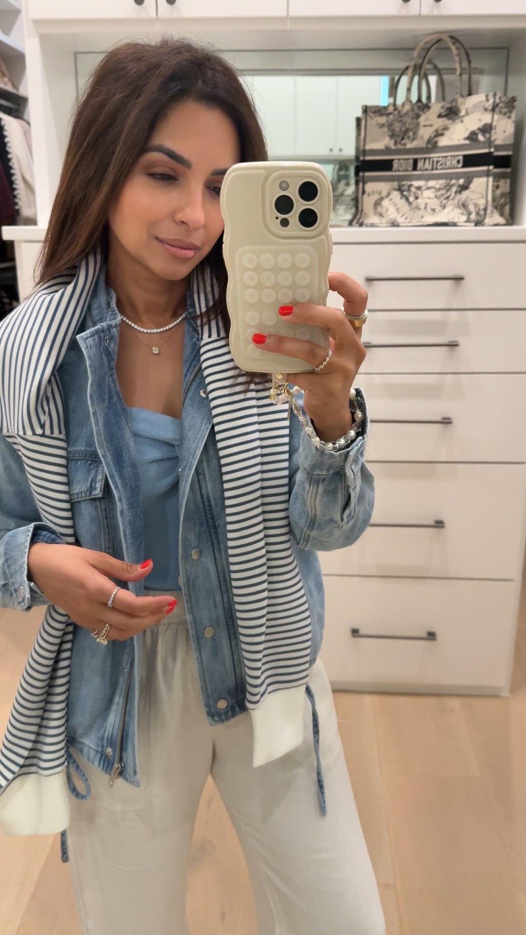 Today's travel outfit, headed to the beach! This lightweight jacket and linen pants are perfect for summer ☀️ 

#LTKTravel #LTKPetite #LTKSeasonal