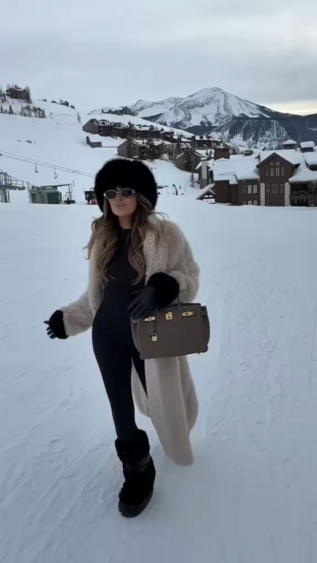 Winter outfit idea! I’m wearing a size small in this Amazon onesie. Comes in lots of colors. I’m wearing a size small in jacket! My hat is pricy and sells out rather quickly but there’s a piece from Amazon that has the same look! Winter fashion, snow outfit, faux fur, Colorado outfit, ski outfit, Hermes bag, Emily Ann Gemma

#LTKSeasonal #LTKootd #LTKFindsUnder100
