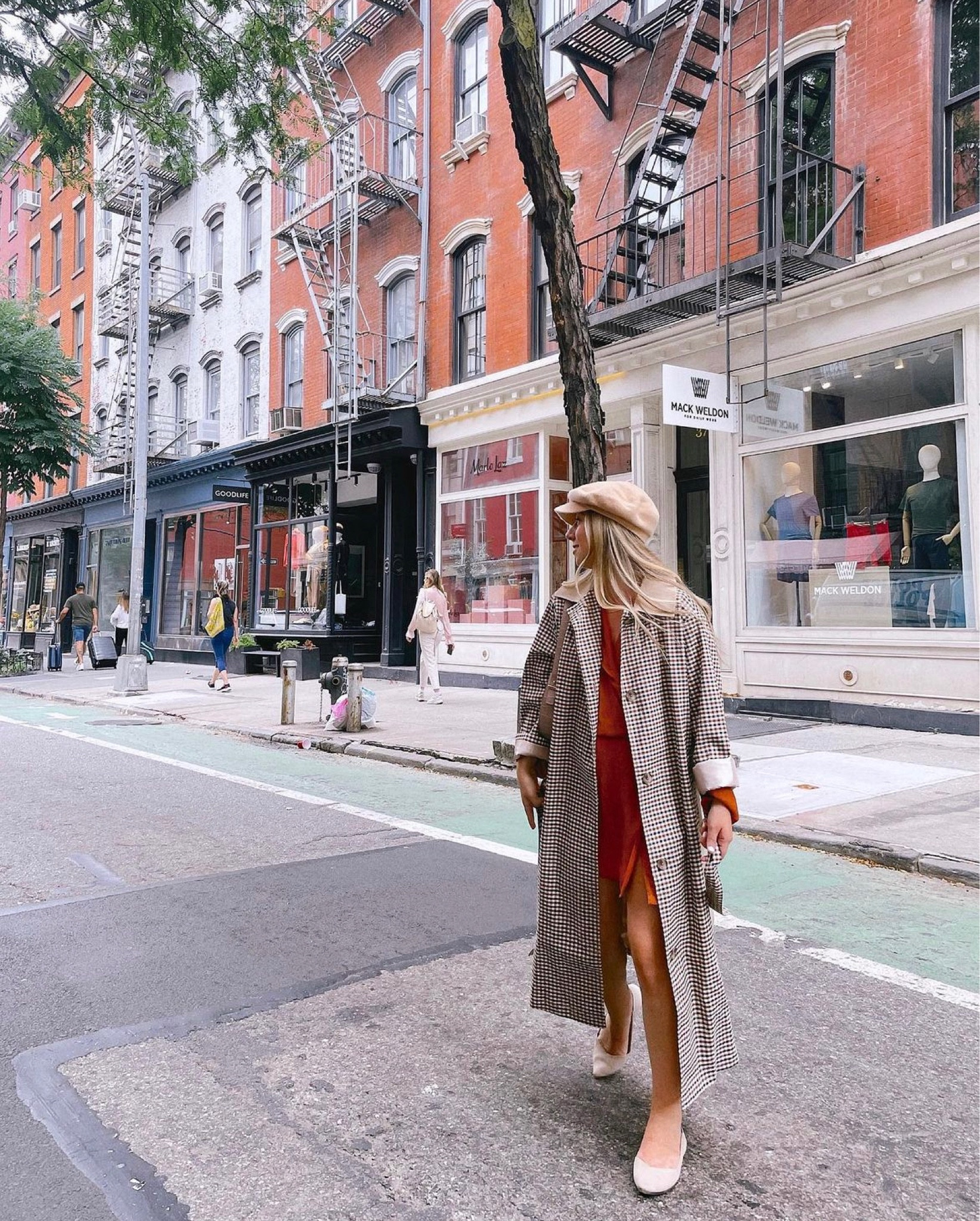 Happy NYFW! Throwing it back to my outfits in the city for last years shows. 

Loved this fall trench coat and it’s still available for this year! 

#asos #asosdesign #trenchcoat #Nyfw #newyorkfashionweek 

#LTKstyletip #LTKSeasonal #LTKtravel