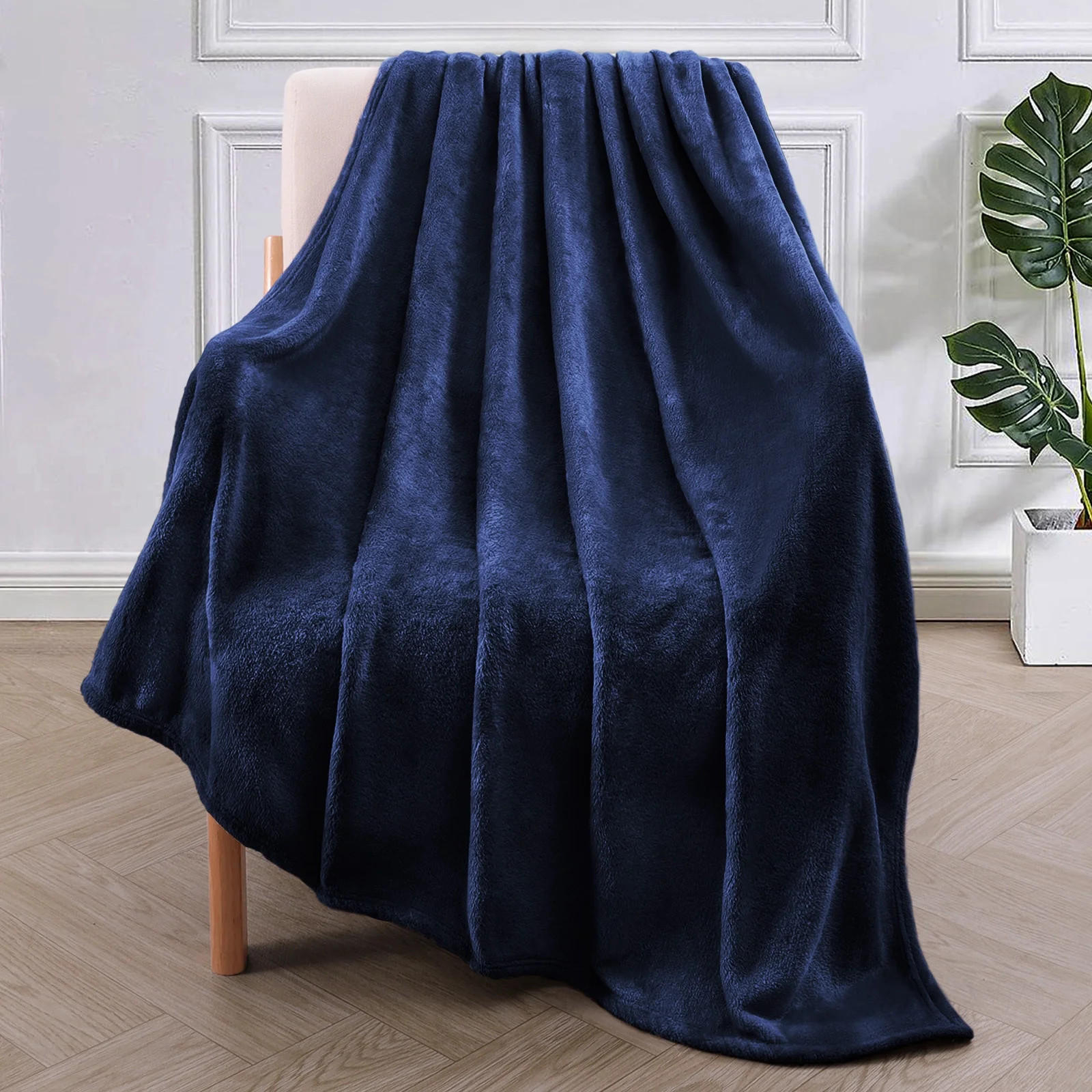 Exclusivo Mezcla Fleece Throw Blanket for Couch, Sofa, 300GSM Super Soft and Warm Blankets, Navy ... | Walmart (US)