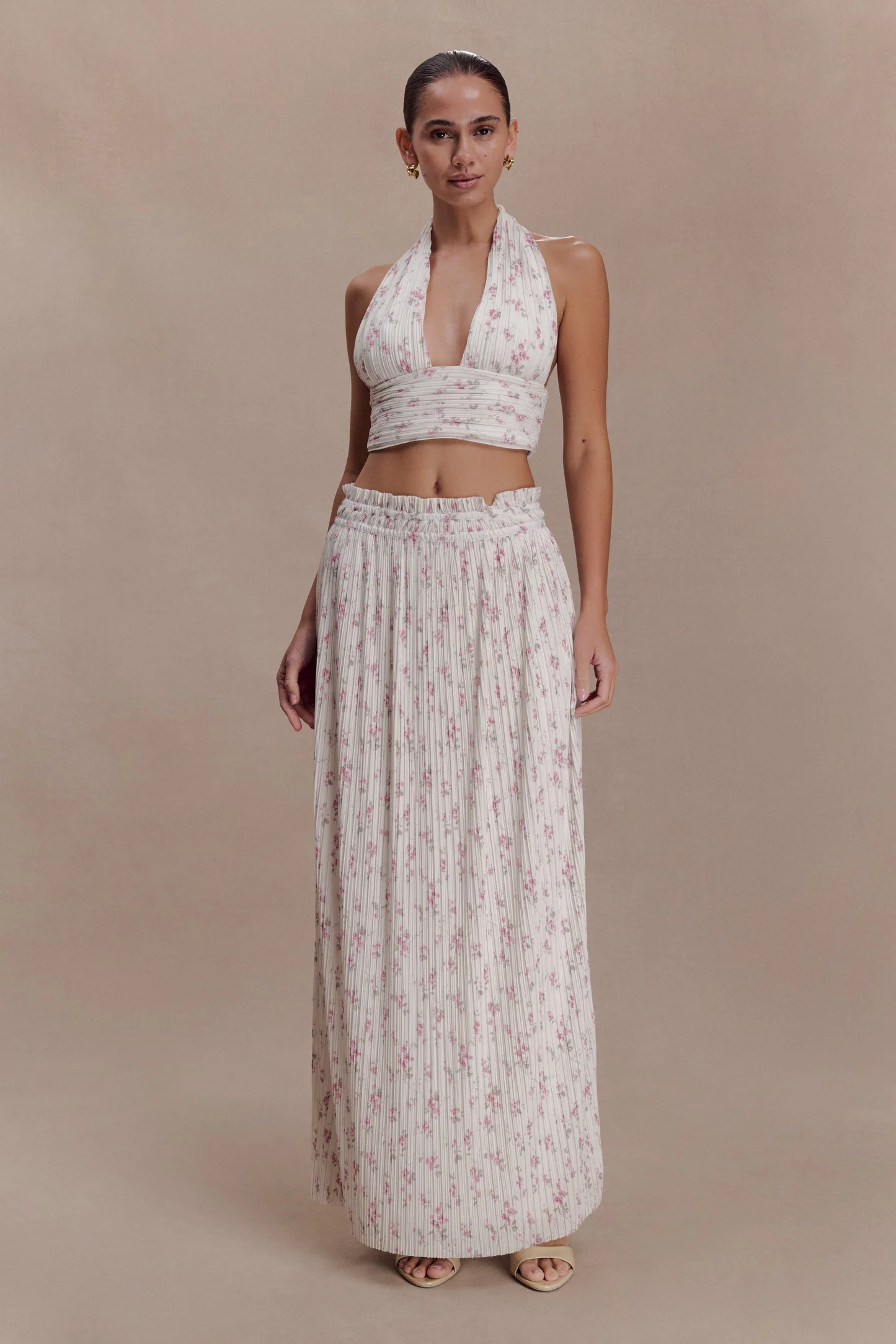 Amaris Gathered Plisse Maxi Skirt - Floral Ditsy Print | MESHKI US