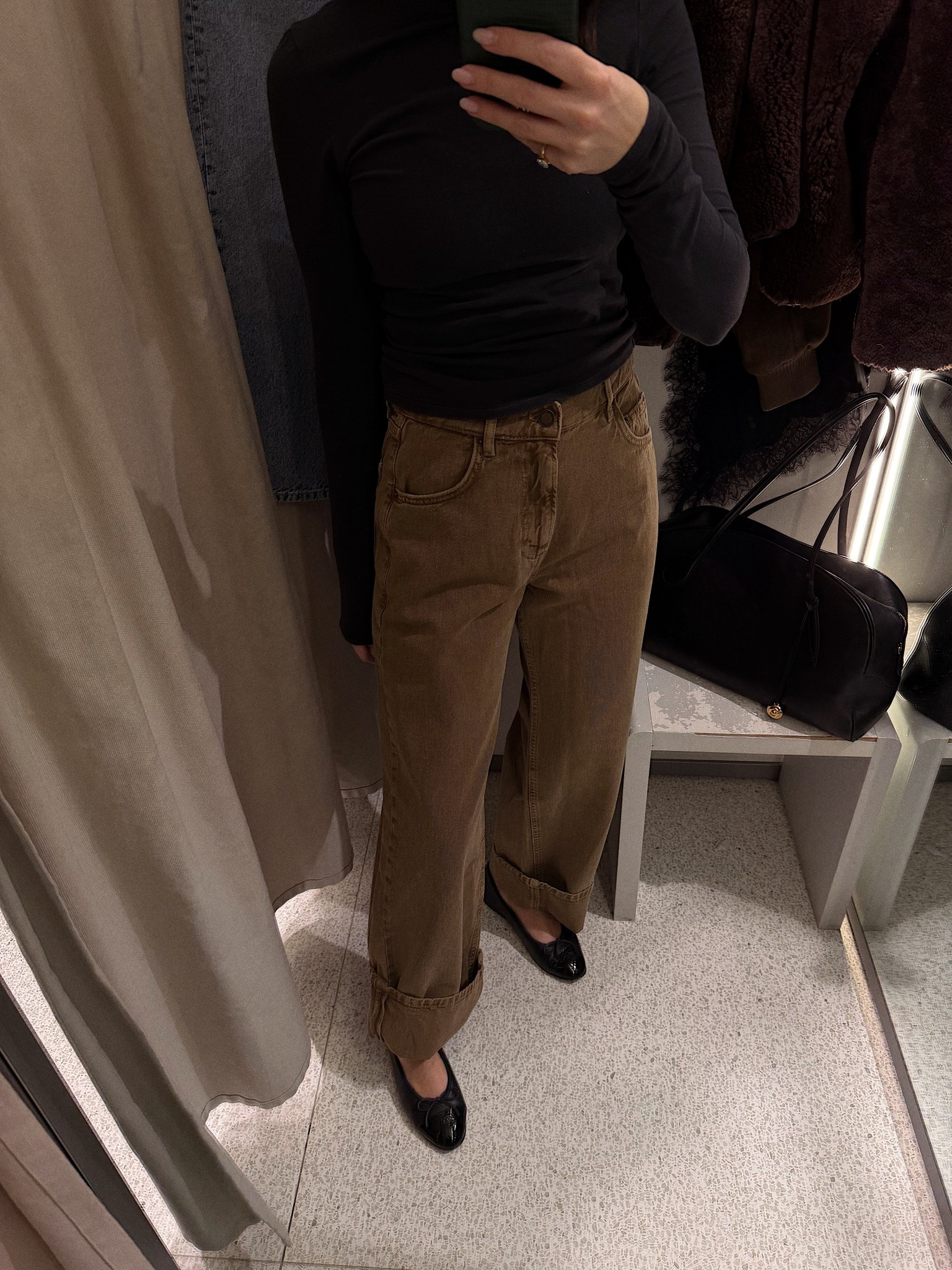 These jeans are so comfortable and soft! They fit true to size. 