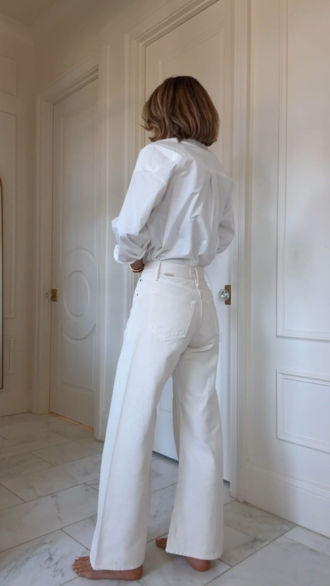 I found these Mother jeans in stock, so don’t miss out — they’ll sell out again! 

#LTKootd