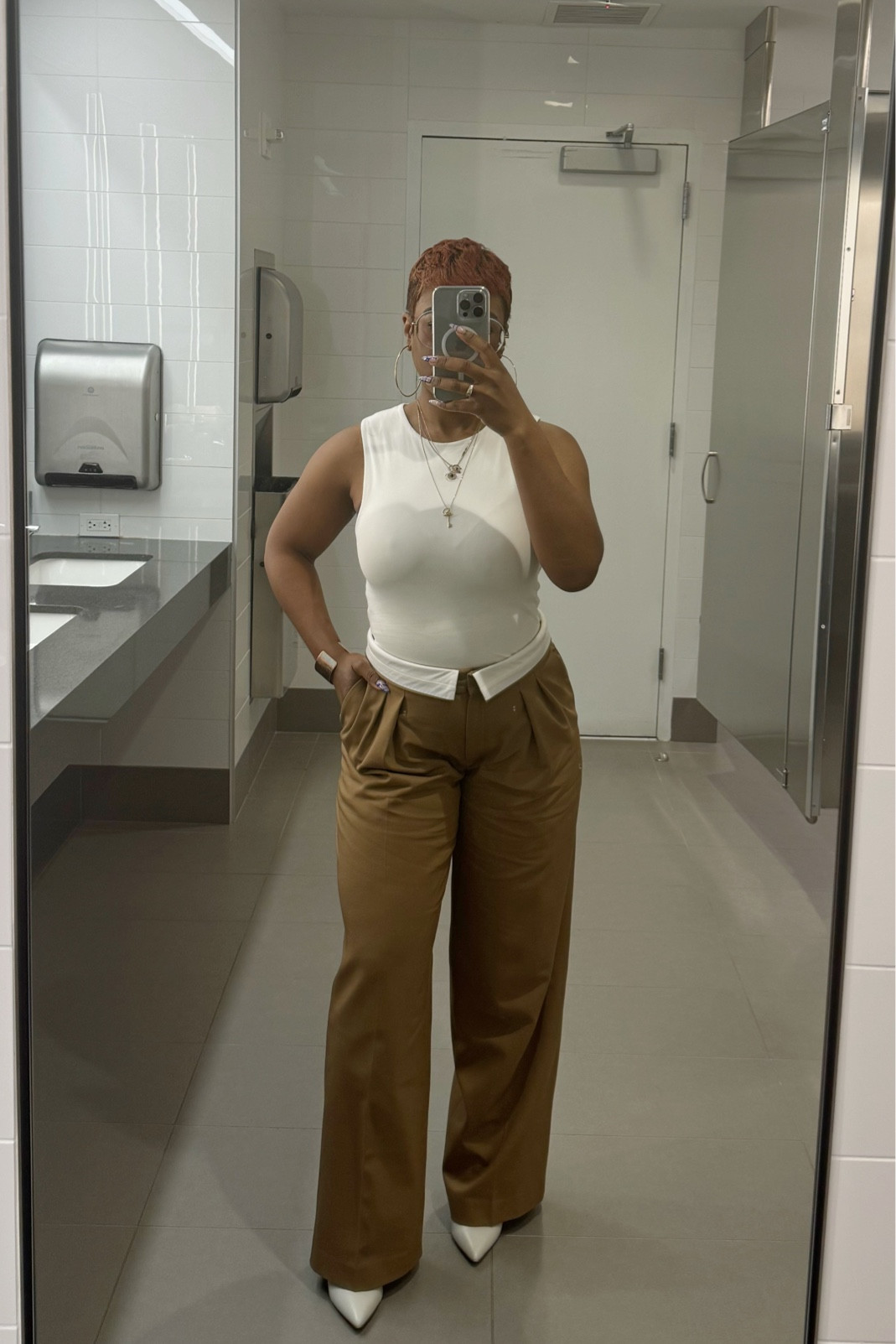 Obsessed with this exposed waist detailing. These don’t sit as high up on the waist as I usually go for but I’m trying something new  

#LTKworkwear