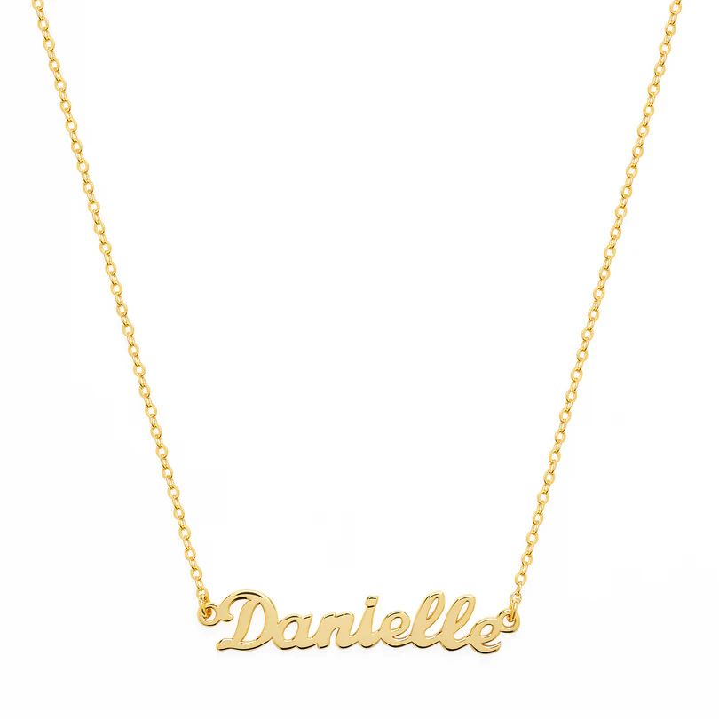 THE NAMEPLATE NECKLACE | The M Jewelers
