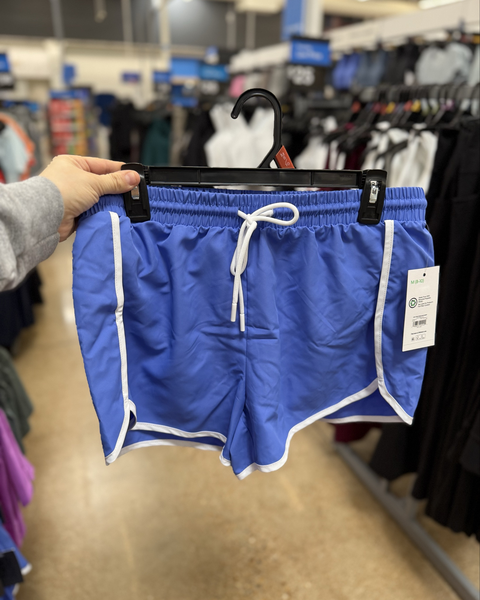 Lightweight. Comfy. Adjustable waist.
And the COLORS?? Blue, black, red… I might need all three 😭

Perfect for mom life, errands, workouts, or just looking cute while pretending I worked out 💁🏻‍♀️

Which color are you picking?? 👇

#WalmartFinds #WalmartFashion #AffordableActivewear #MomStyle #SportyChic #CasualOutfits #EverydayStyle #SummerStyle #BudgetFriendly #MomLife 

#LTKU #LTKMidsize #LTKootd