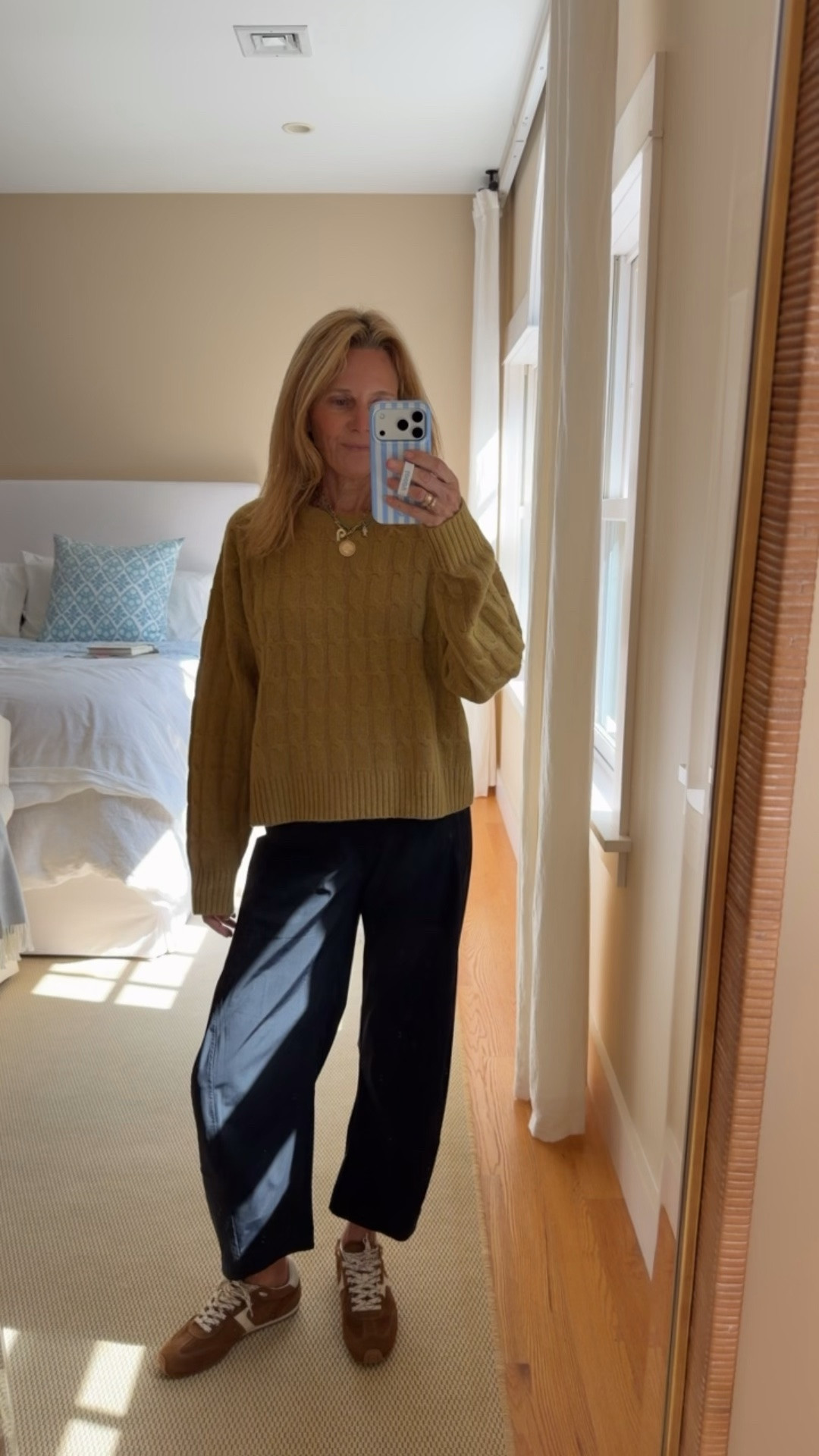 Coziest cashmere you will find

#LTKgrwm #LTKootd #LTKdayinmylife